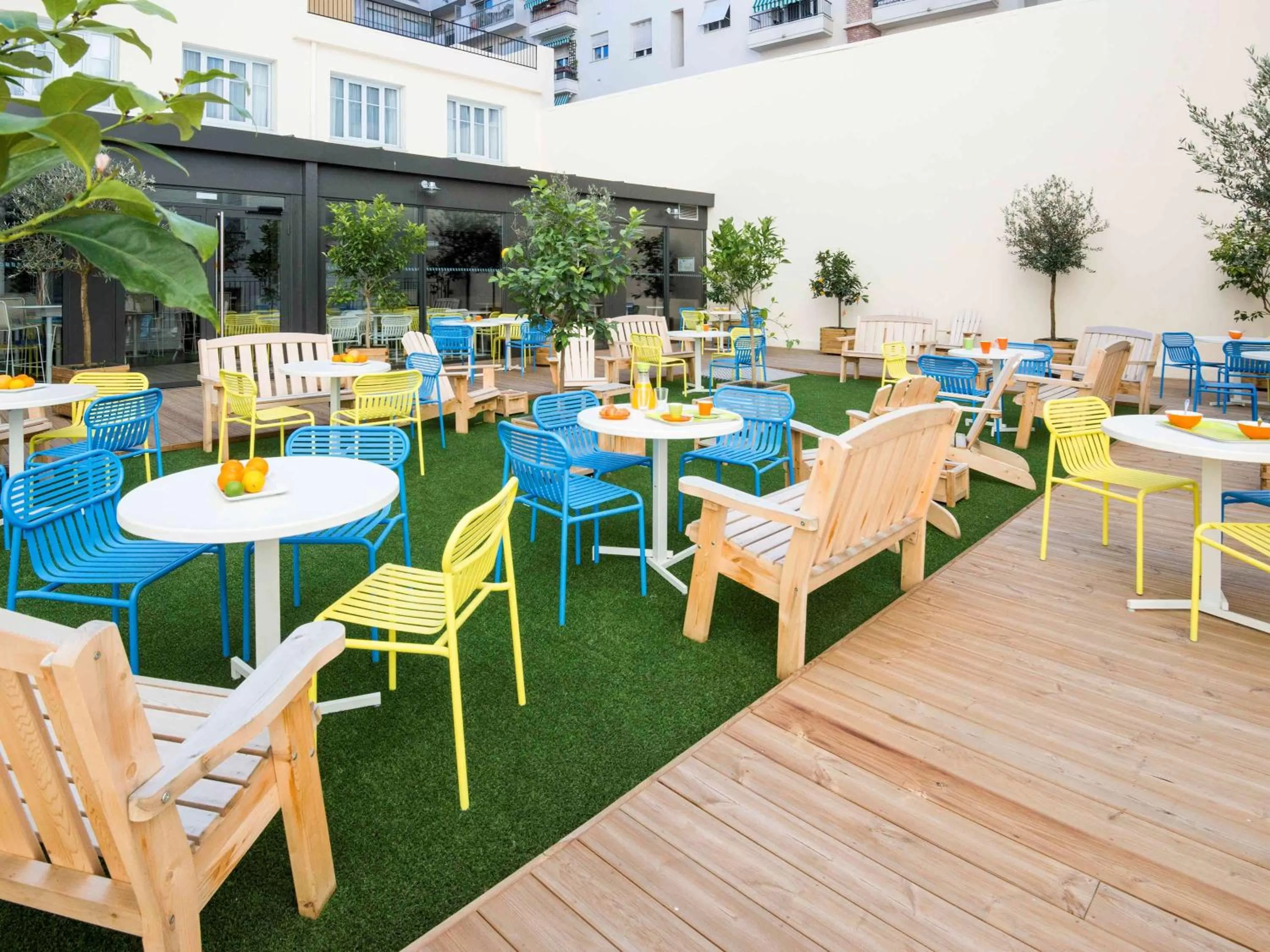 Property building in Ibis Styles Nice Centre Gare