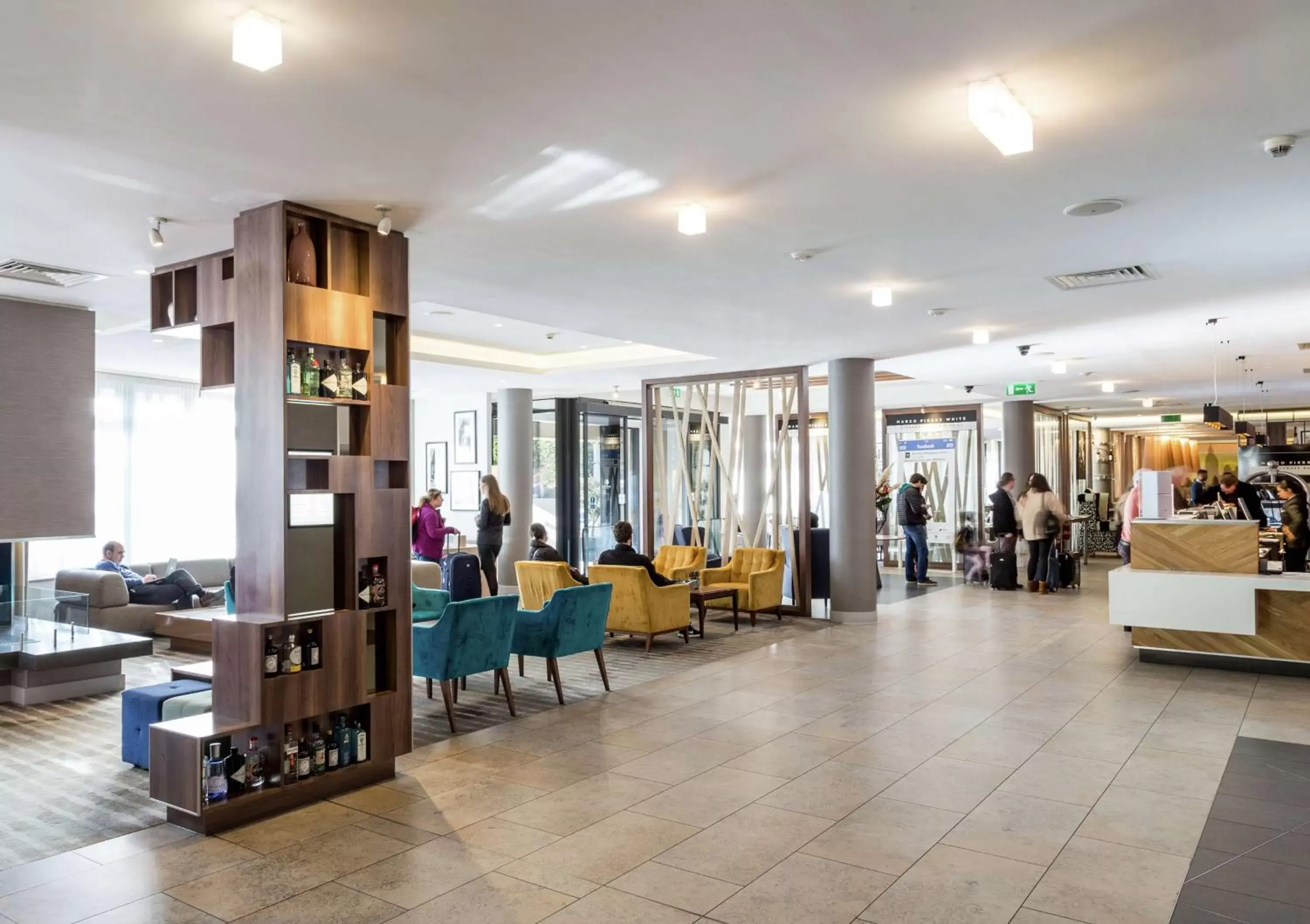Lobby or reception in DoubleTree by Hilton London Angel Kings Cross