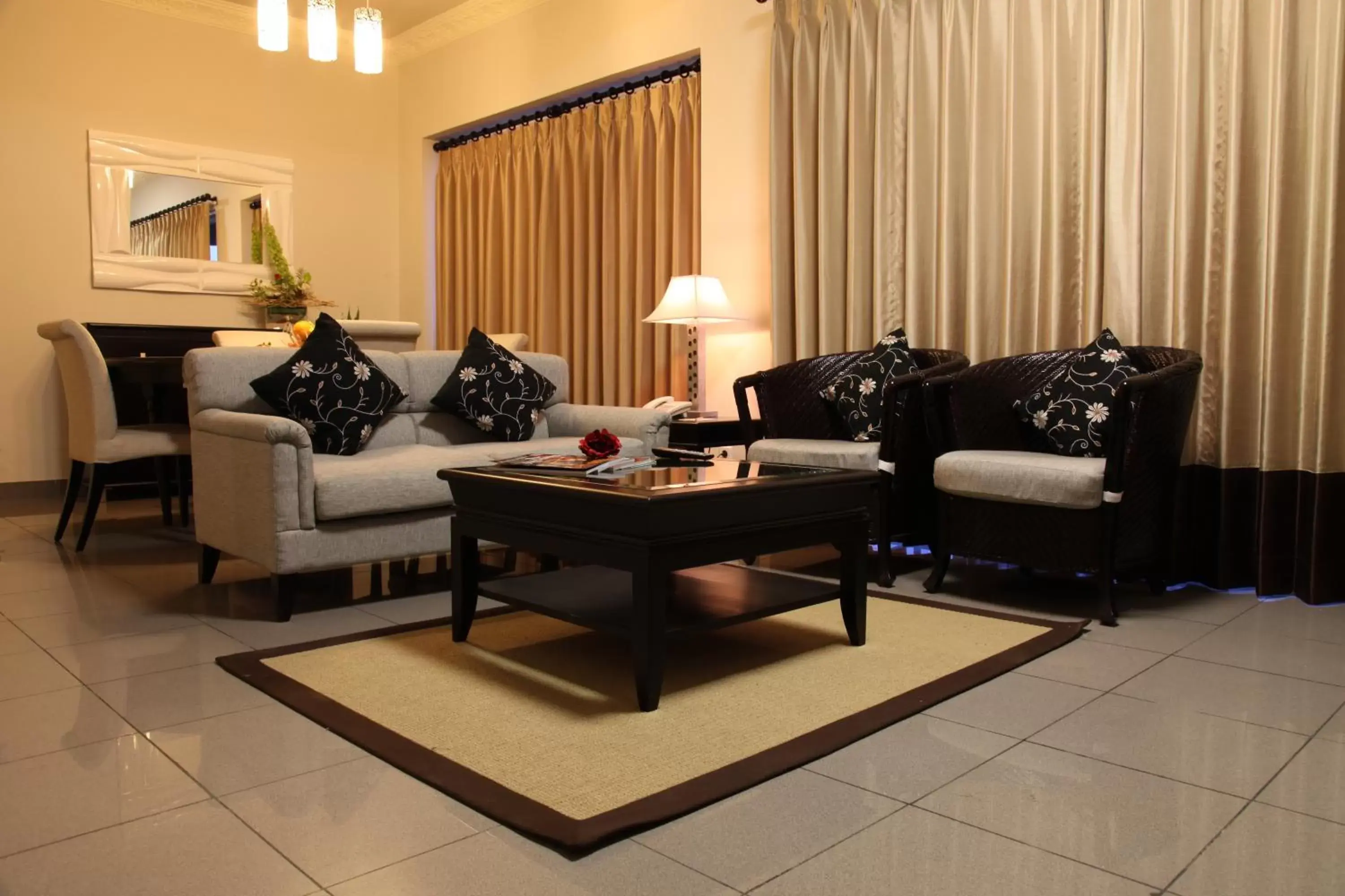 Living room, Seating Area in Java Paragon Hotel & Residences