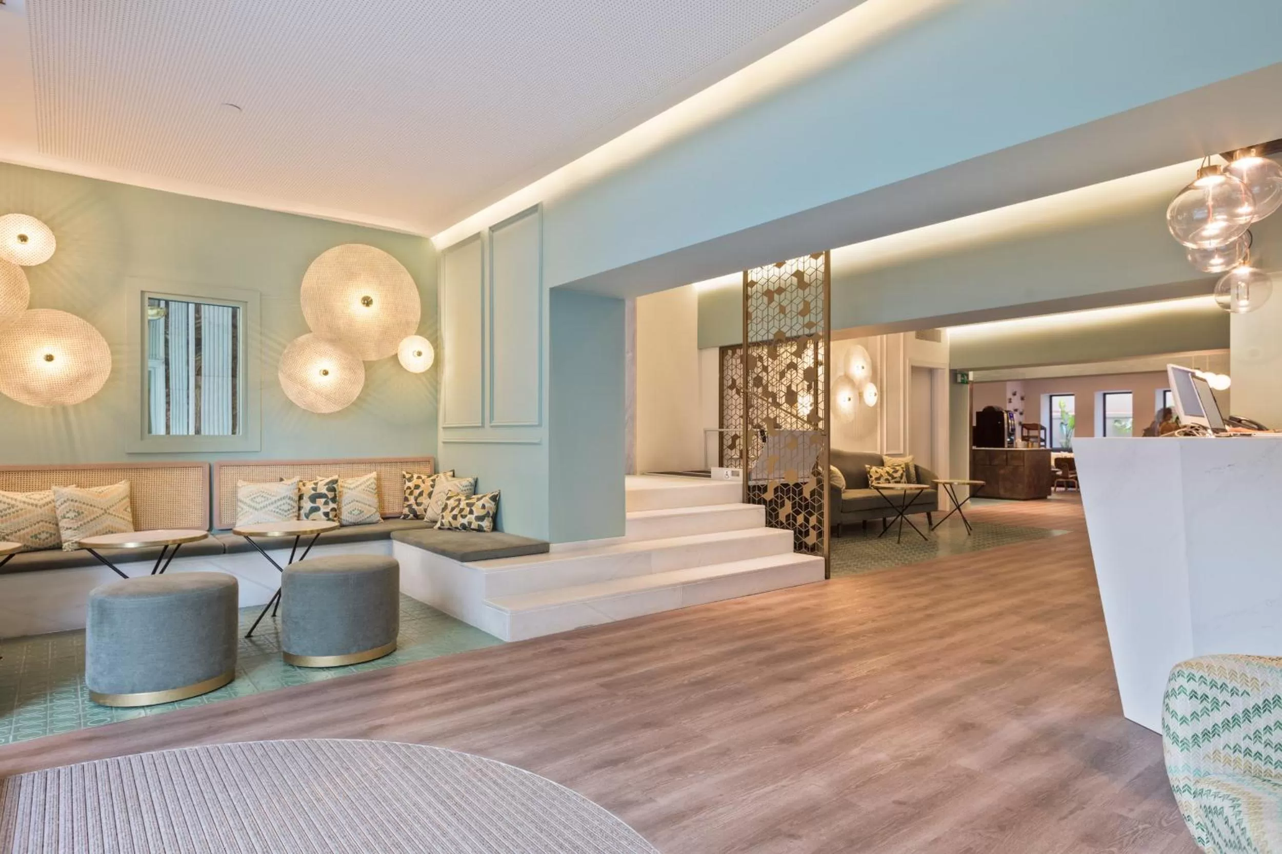 Lobby or reception in Hotel Via Augusta