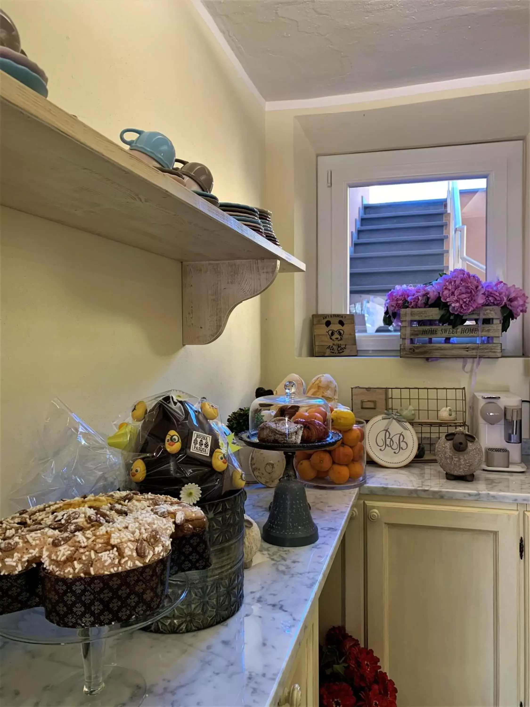 Breakfast, Kitchen/Kitchenette in B&B ALVINO