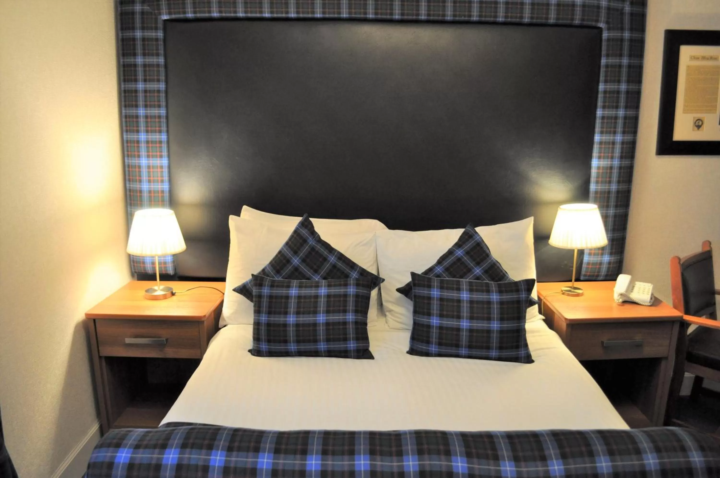 Decorative detail, Bed in Argyll Hotel