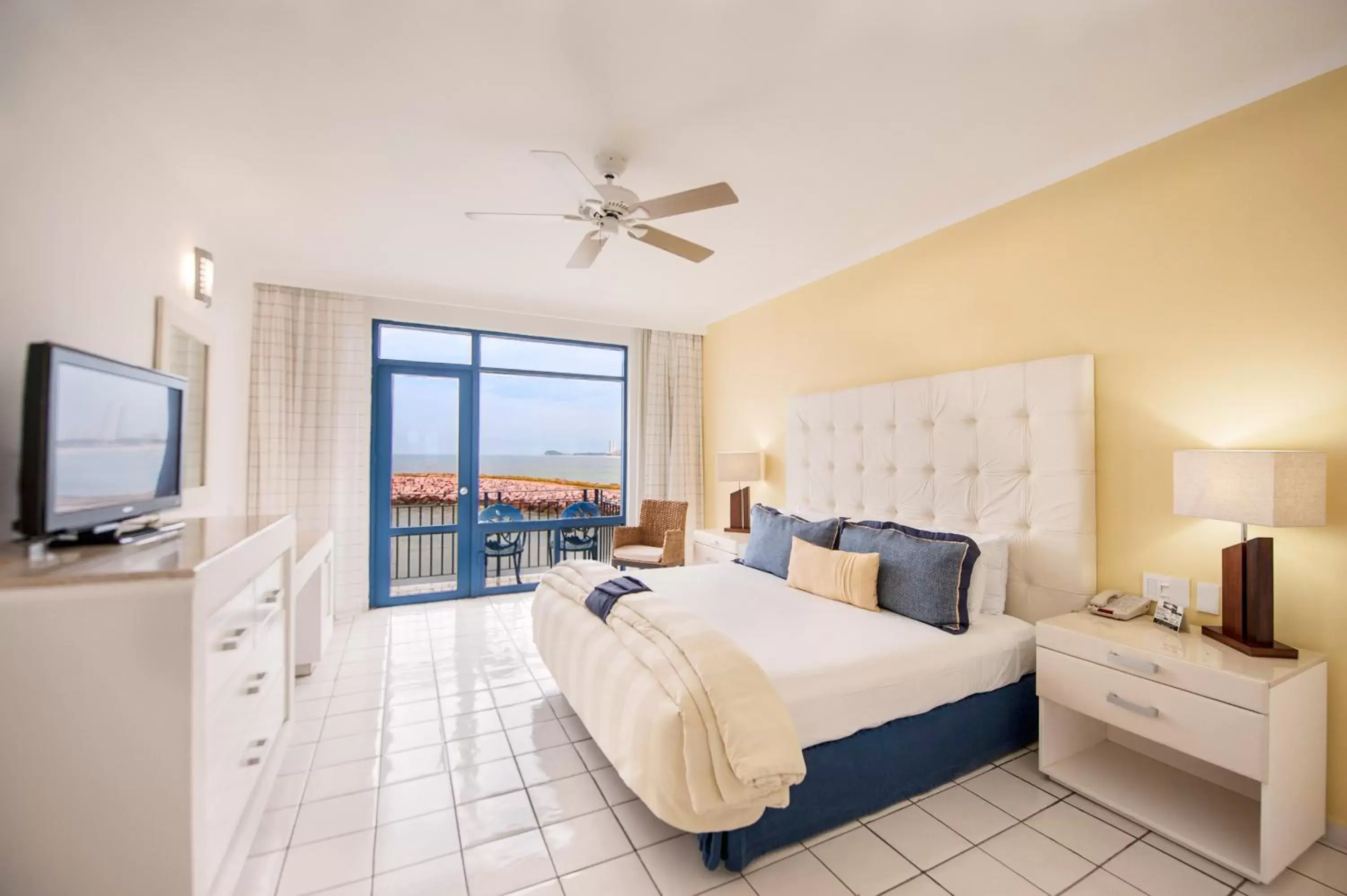 One-Bedroom Suite in El Cid Marina Beach Hotel