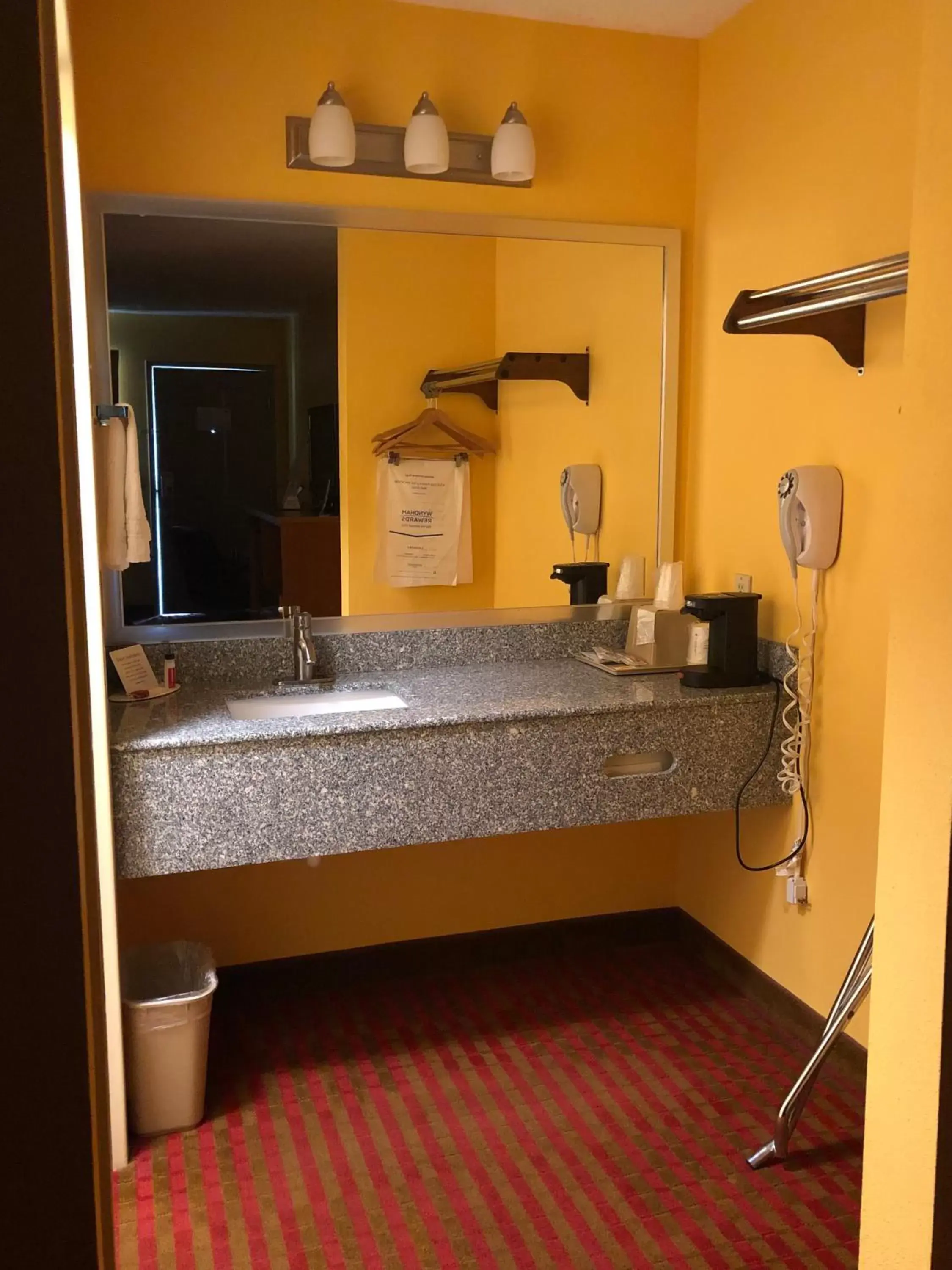 Bathroom in Days Inn by Wyndham Franklin