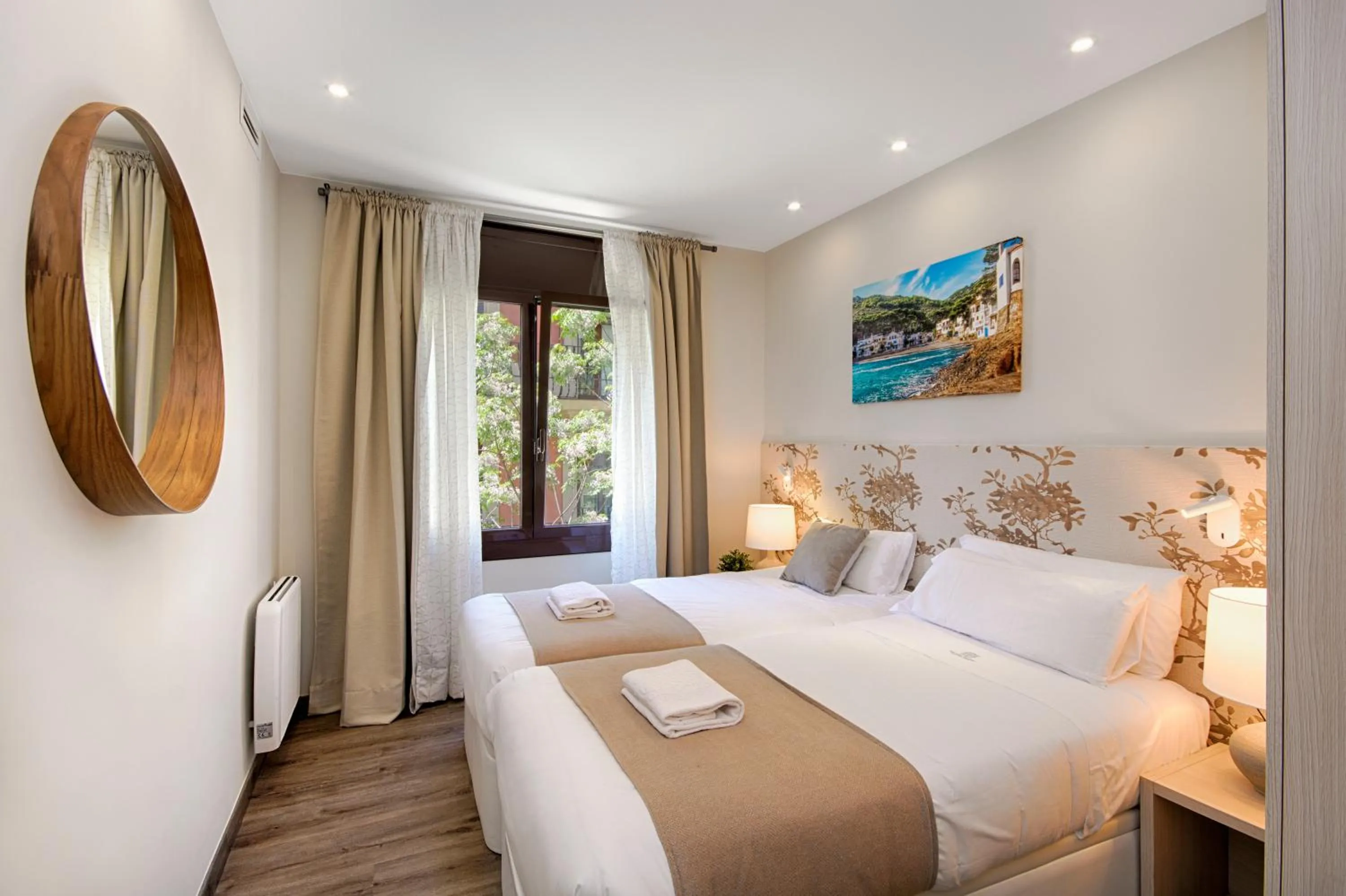 Bedroom, Bed in Eixample Building Apartments by Mercedes Heritage