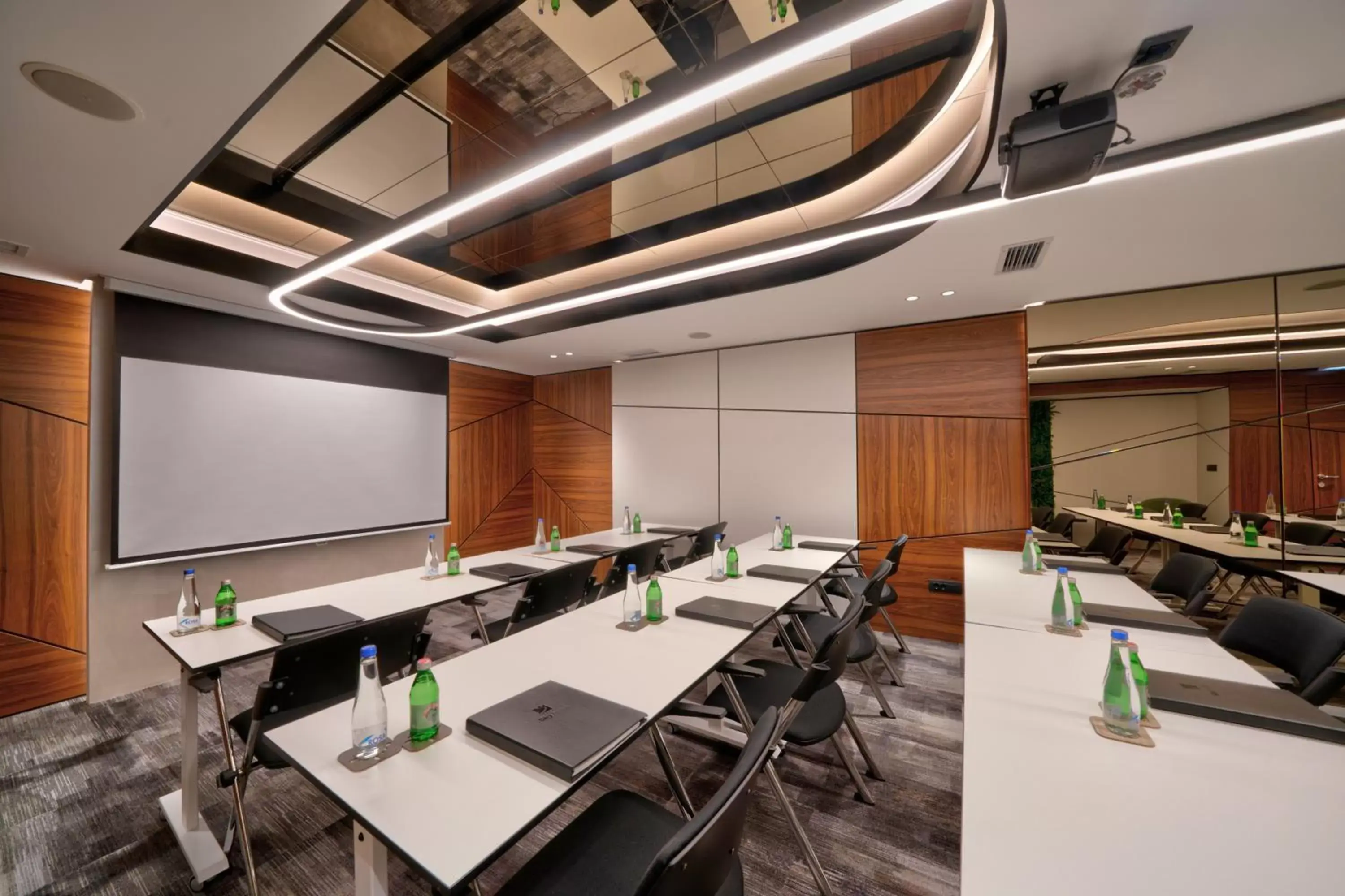 Meeting/conference room in Sky Hotel