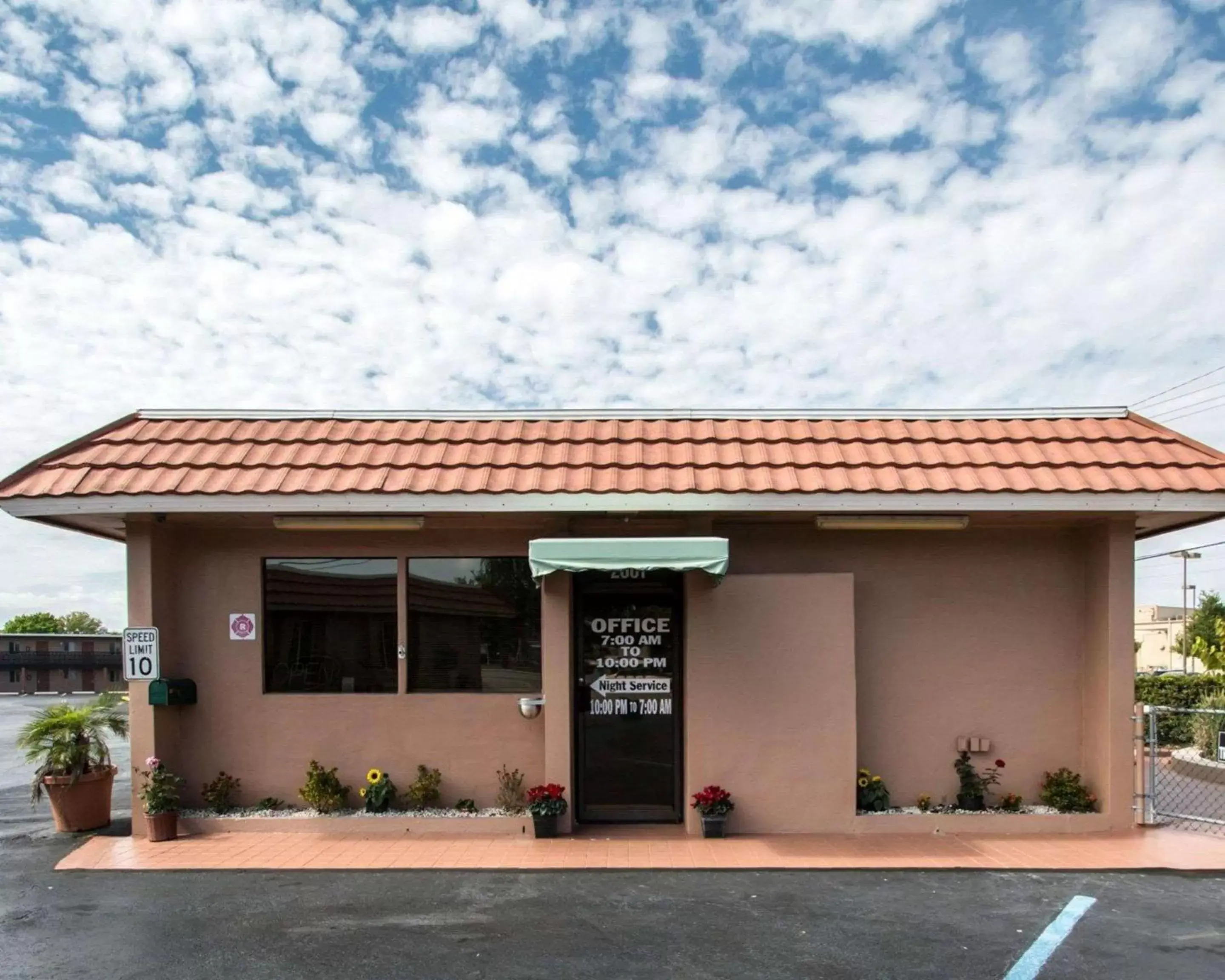 Property building in Rodeway Inn Fort Pierce US Highway 1 Property building in Rodeway Inn Fort Pierce US Highway 1