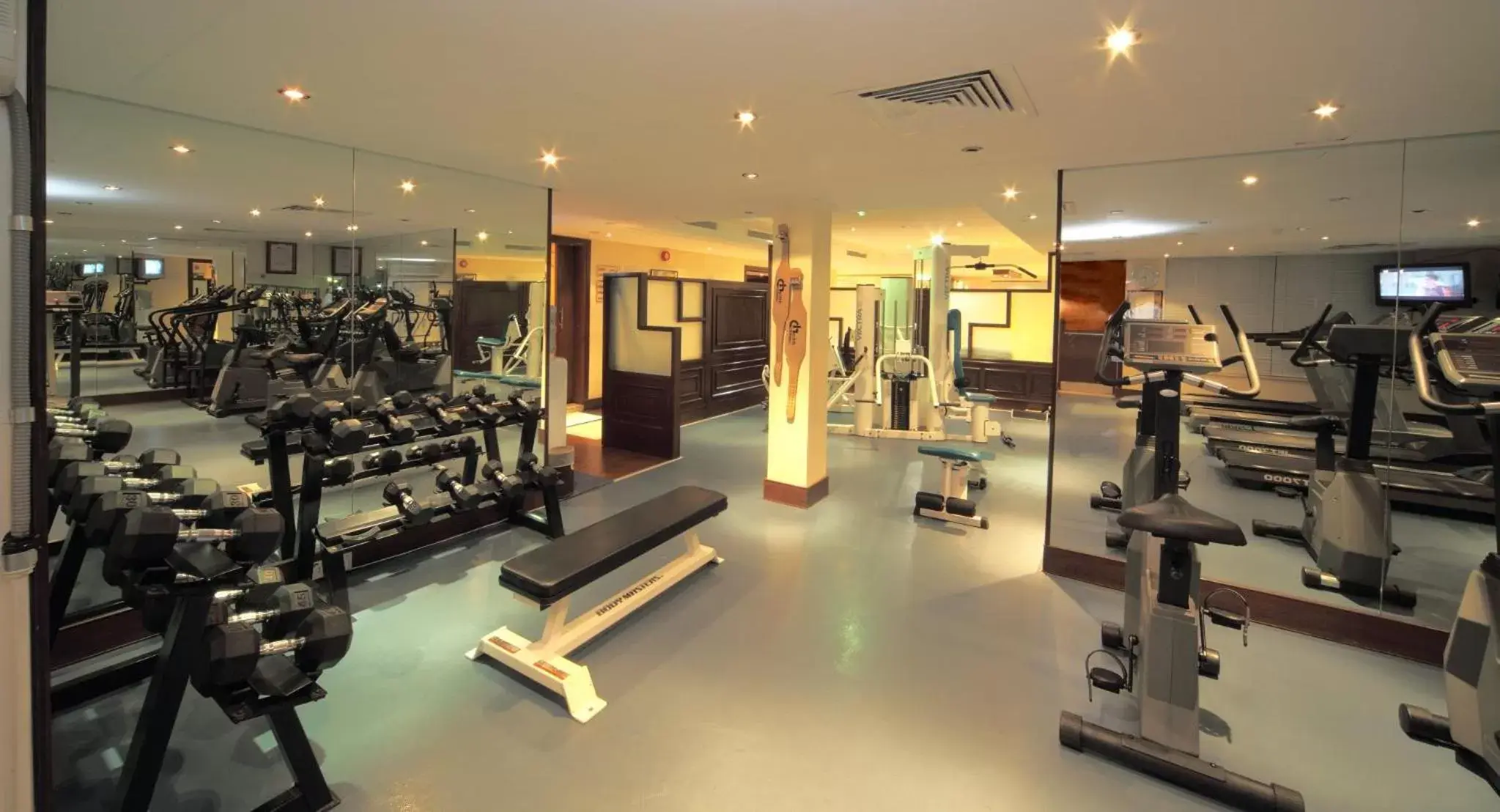 Fitness centre/facilities, Fitness Center/Facilities in Crowne Plaza Jeddah, an IHG Hotel