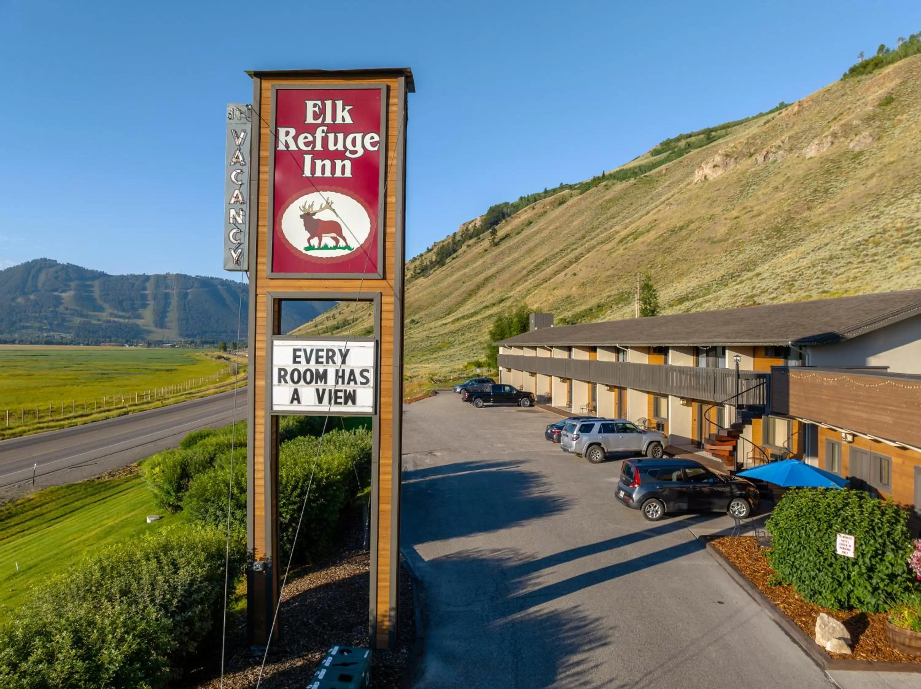 Property building in Elk Refuge Inn