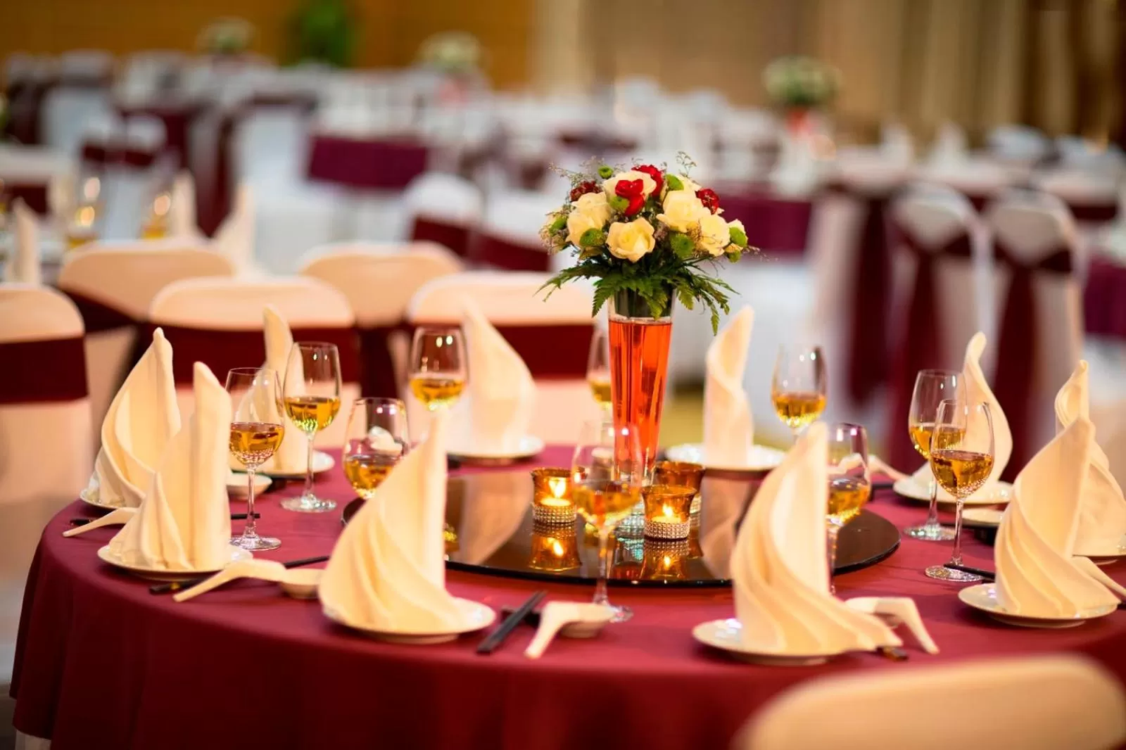 Banquet/Function facilities in Vien Dong Hotel - Near Bui Vien Walking Street