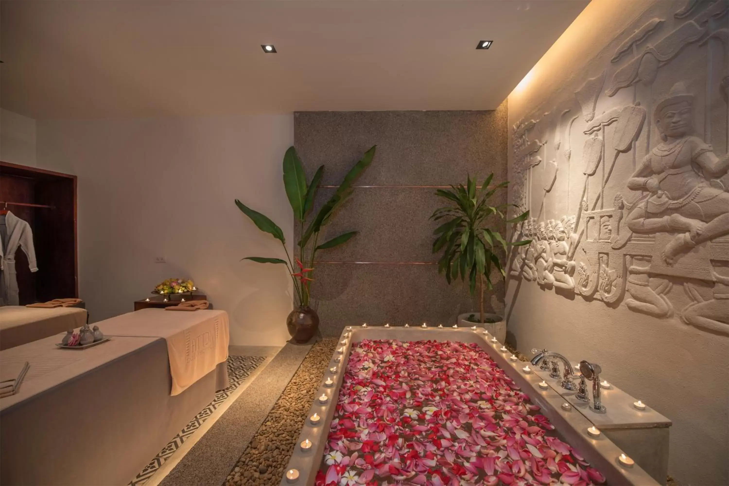 Massage, Bathroom in Metta Residence & Spa