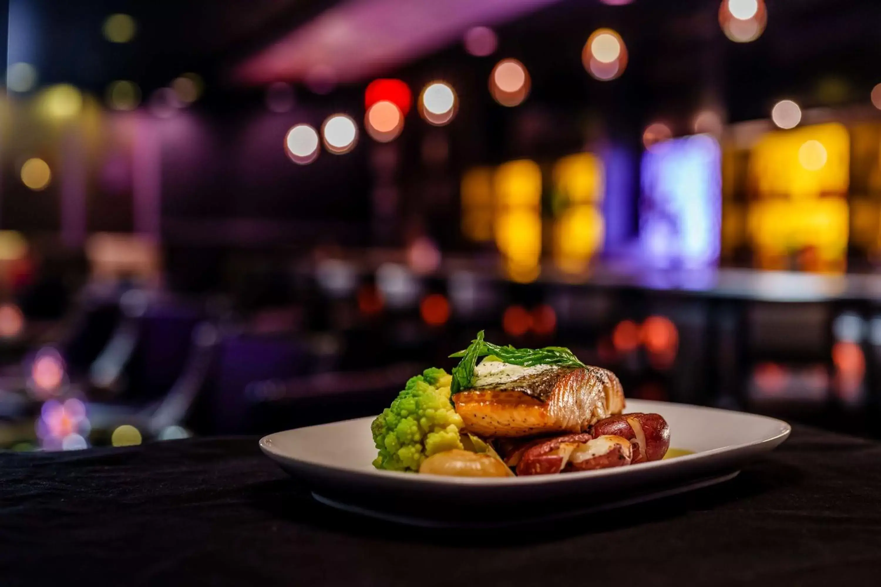 Restaurant/places to eat in The Verve Boston Natick, Tapestry Collection by Hilton Restaurant/places to eat in The Verve Boston Natick, Tapestry Collection by Hilton