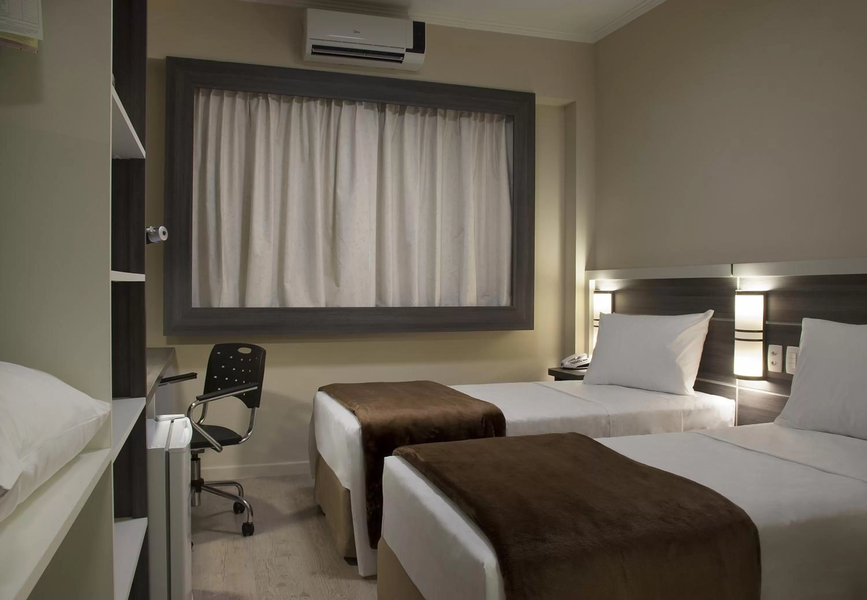 Bed in Master Express Dom Pedro II - próximo ao Consulado Americano e Aeroporto