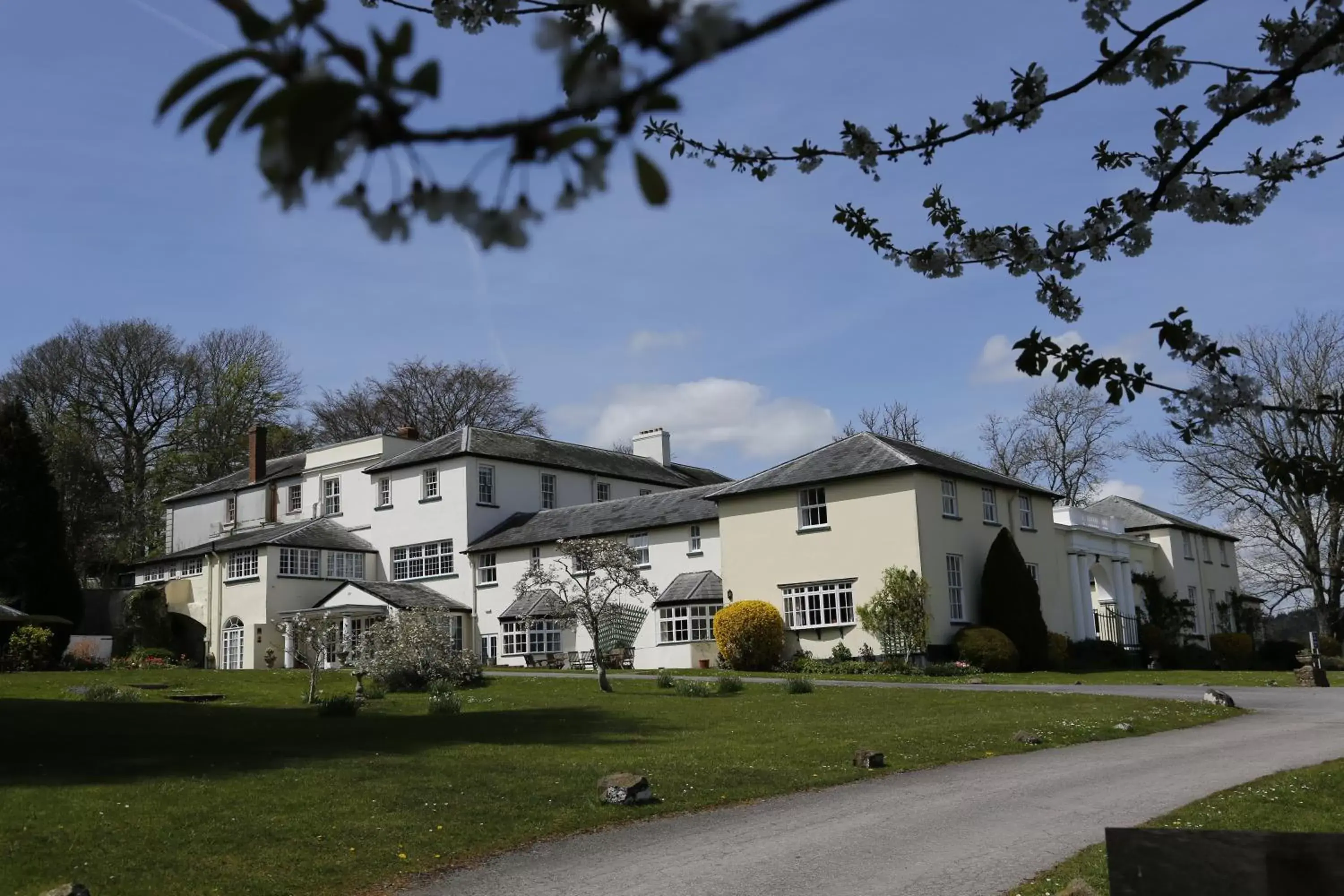 Nearby landmark, Property Building in Best Western Lord Haldon Hotel