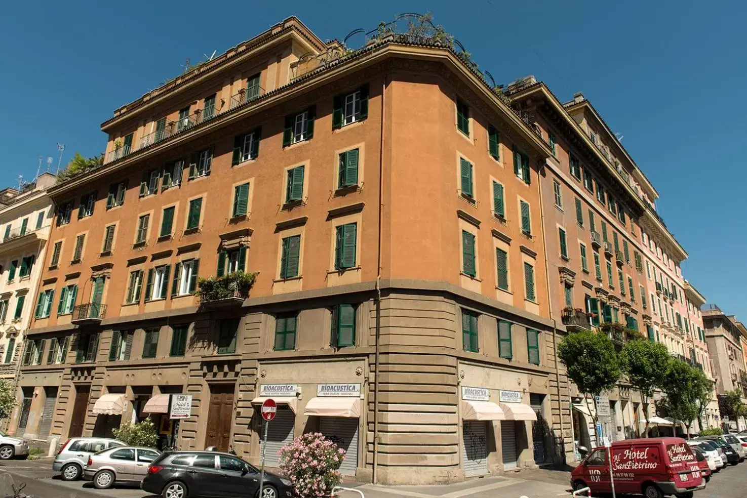 Facade/entrance, Property Building in Hotel Al SanPietrino