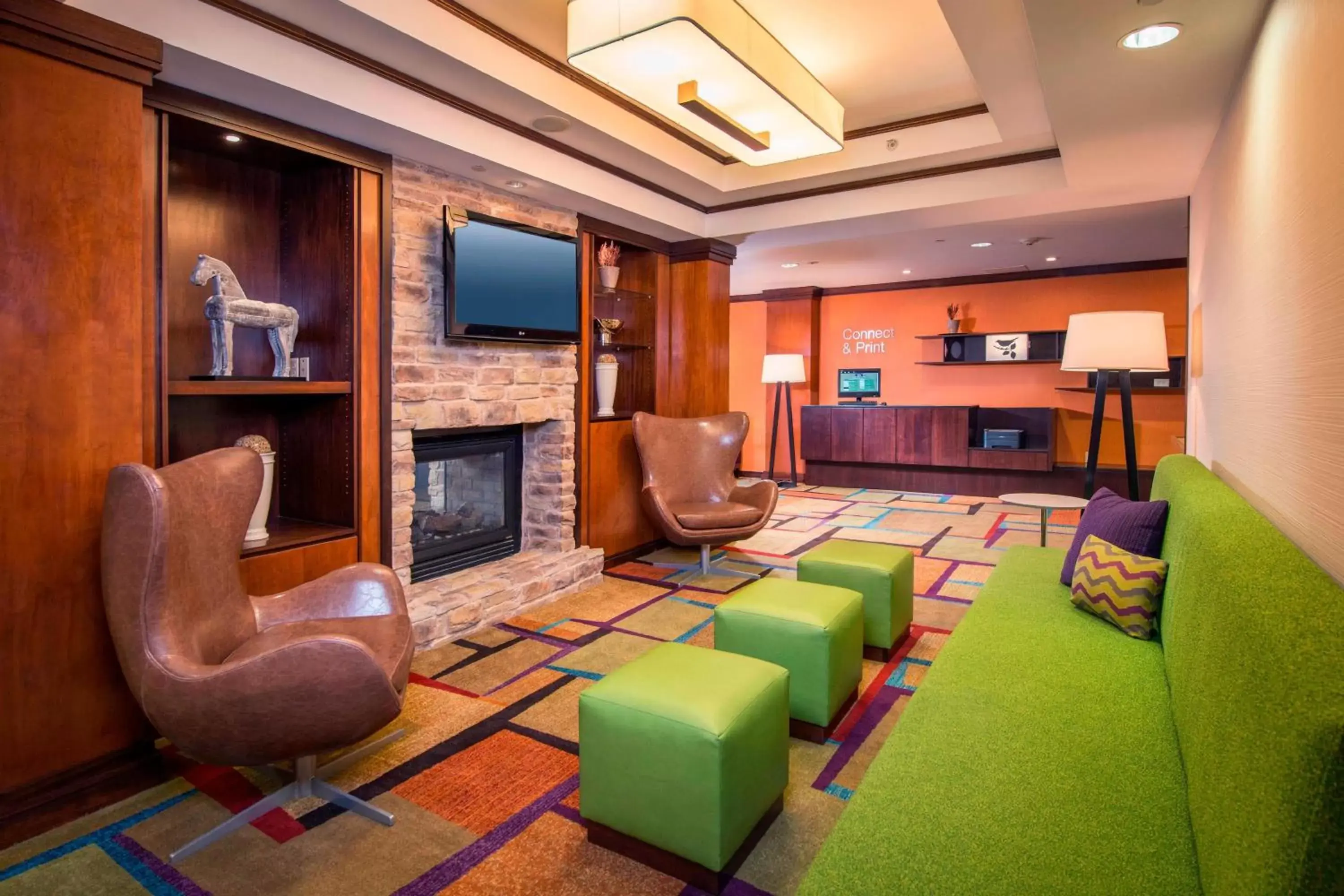 Lobby or reception, Seating Area in Fairfield Inn & Suites by Marriott Williamsburg