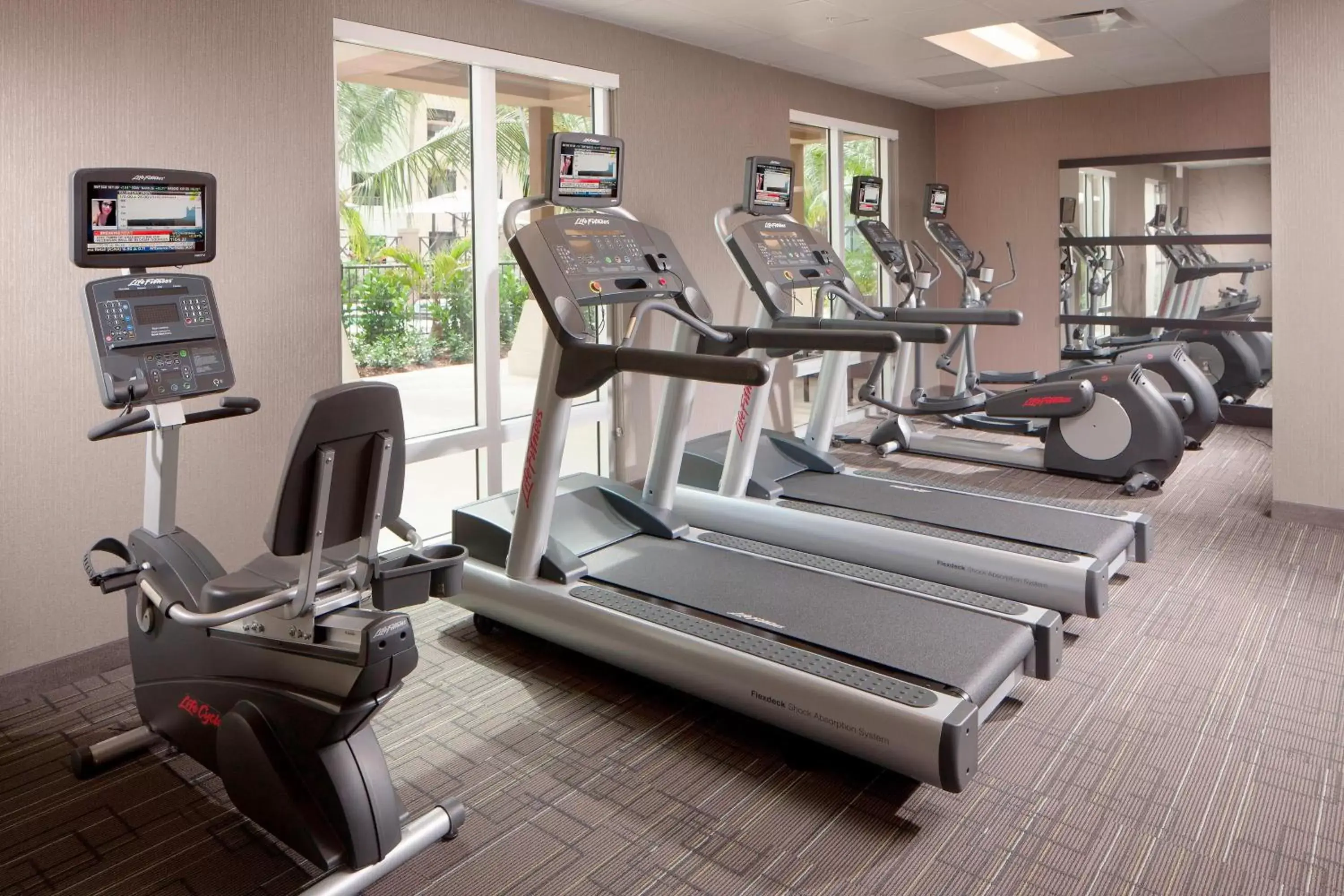 Fitness centre/facilities, Fitness Center/Facilities in Courtyard by Marriott Palm Beach Jupiter