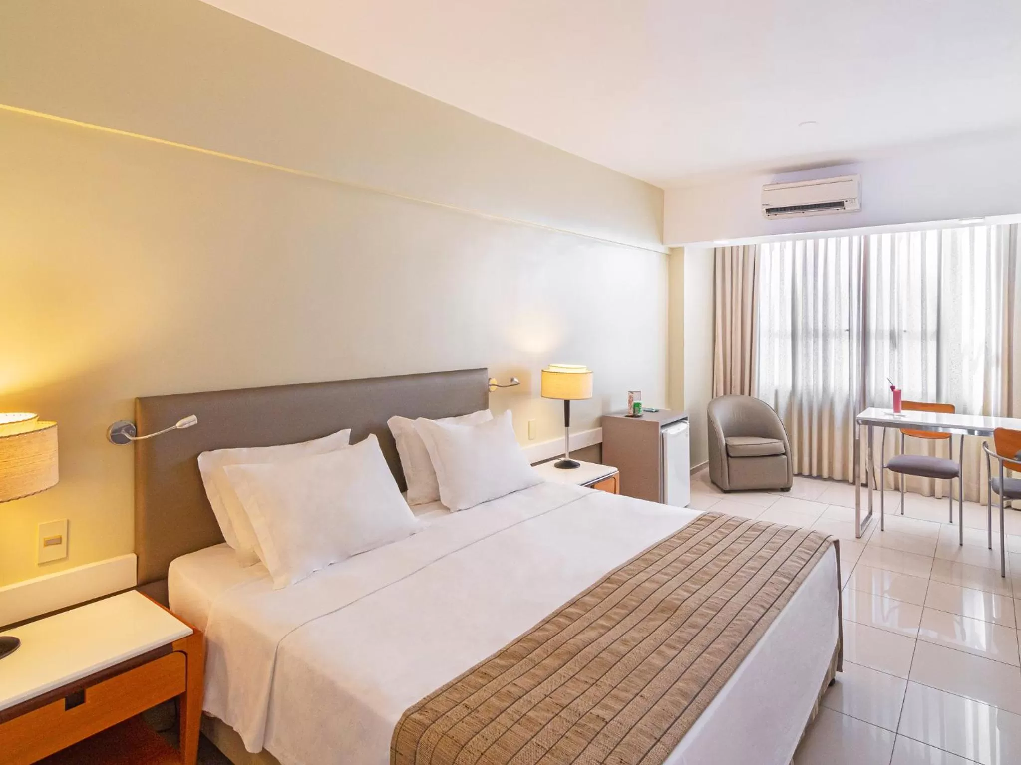 Standard Double or Twin Room with Sea Side View in Seara Praia Hotel