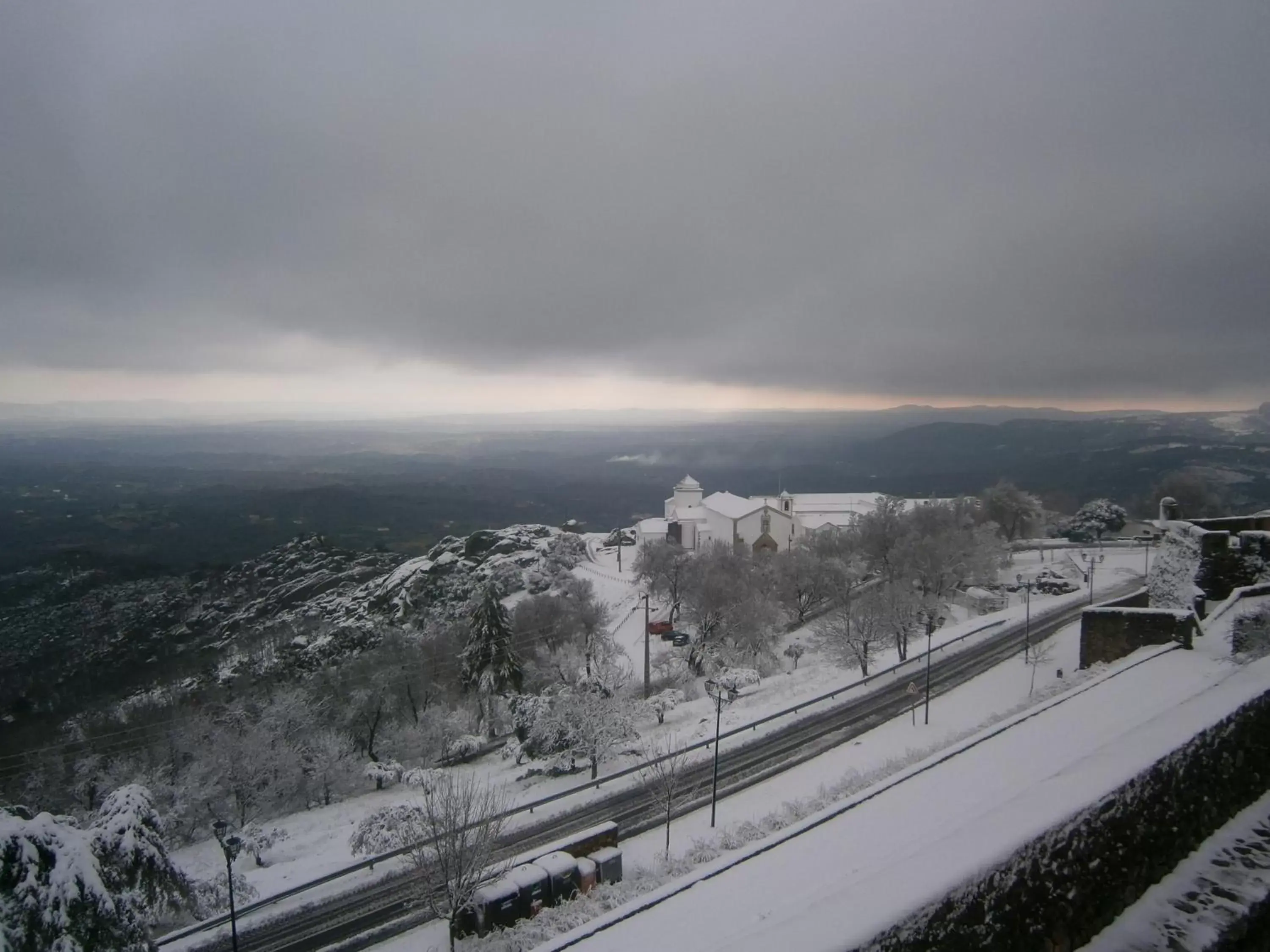 Mountain view, Winter in El-Rei Dom Manuel Hotel