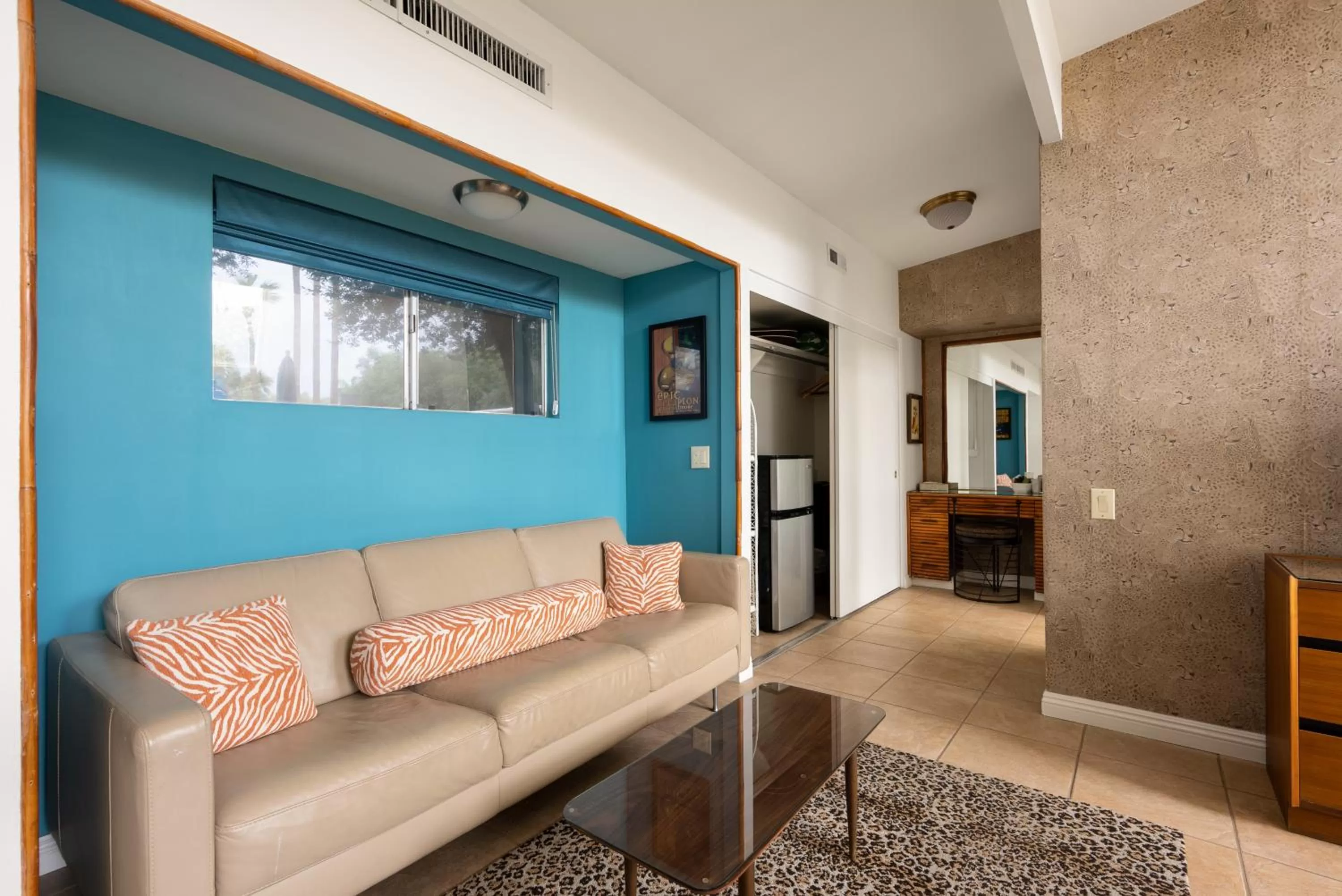 Seating Area in The Monkey Tree Hotel by AvantStay