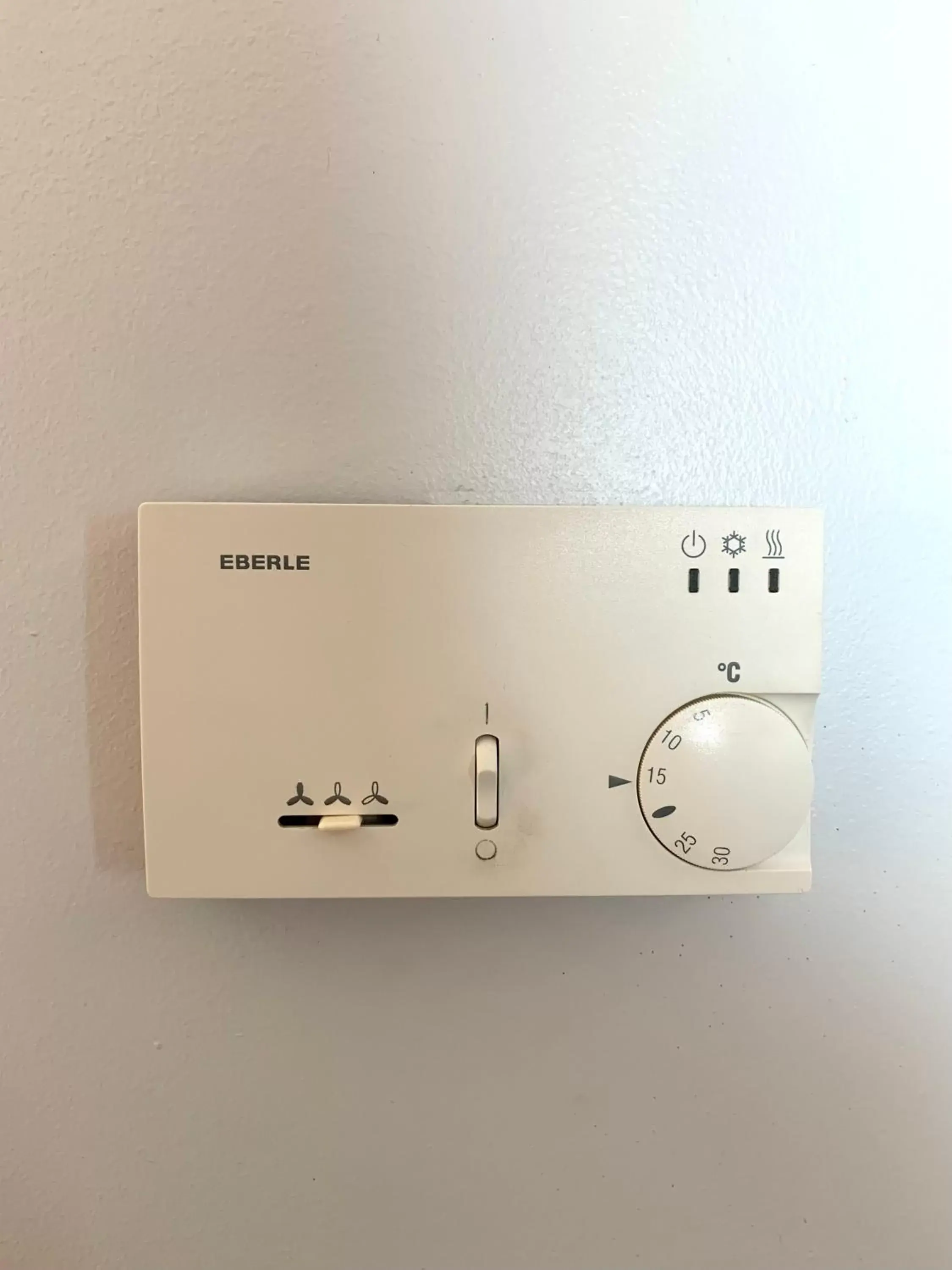 air conditioner, Floor Plan in voco Dusseldorf Seestern, an IHG Hotel