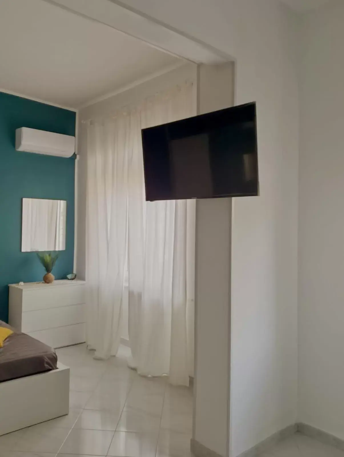 Bedroom, TV/Entertainment Center in A Due Passi dal Mare B&B