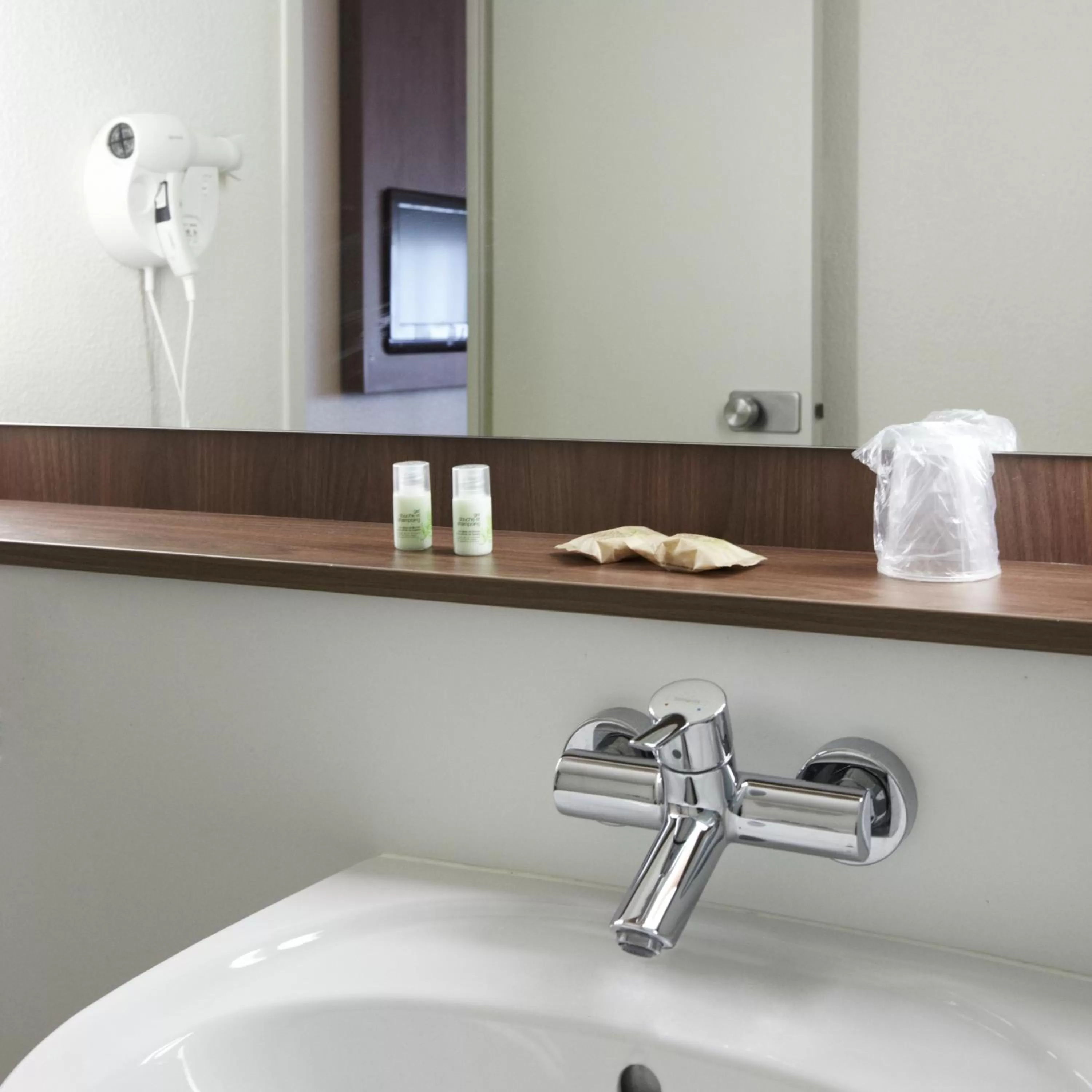 Superior Double Room in Campanile NATURE - Mont de Marsan