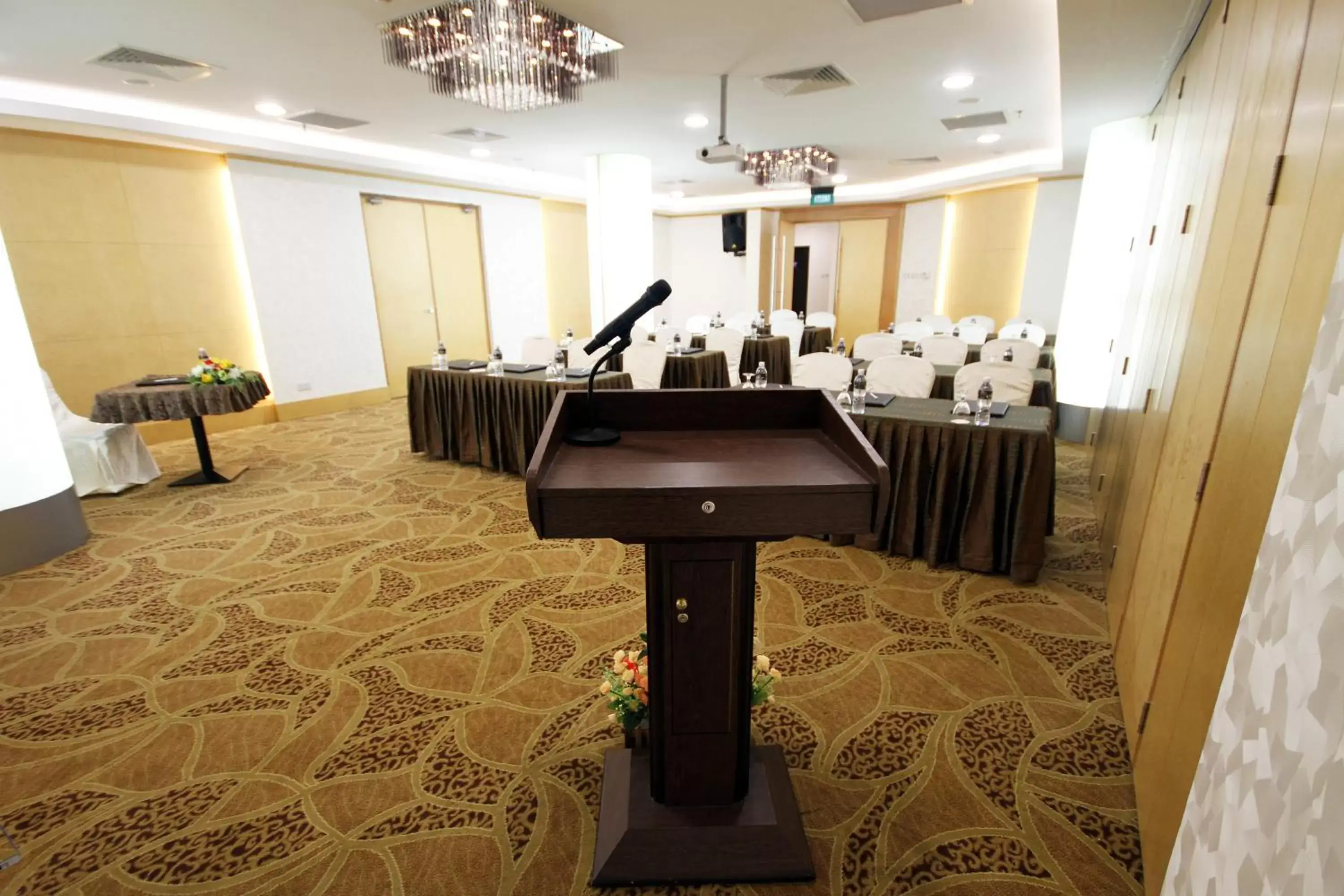 Meeting/conference room in Badi'ah Hotel