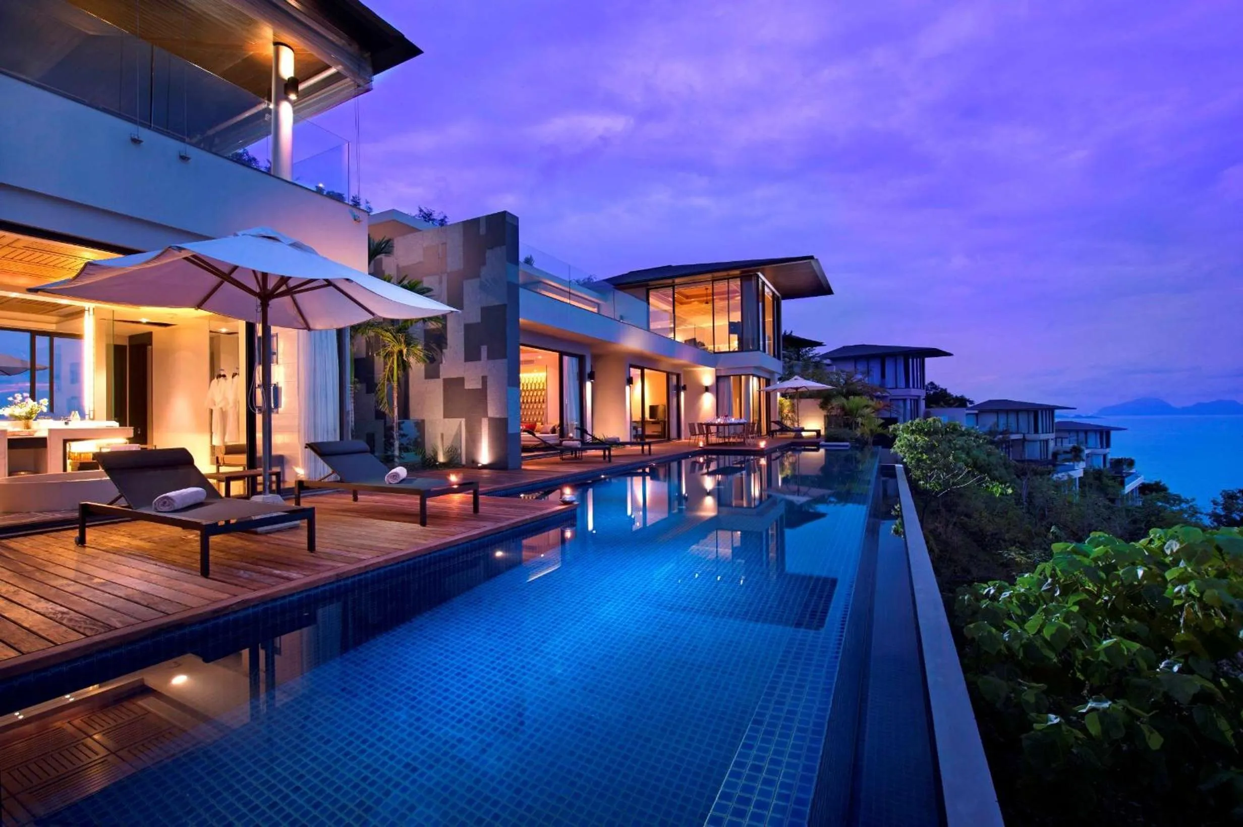 Photo of the whole room, Swimming Pool in Conrad Koh Samui Residences