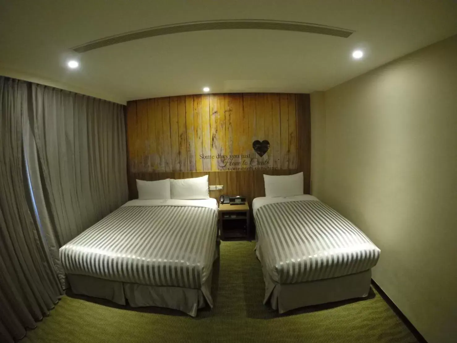 Bed in Ximen Hotel B