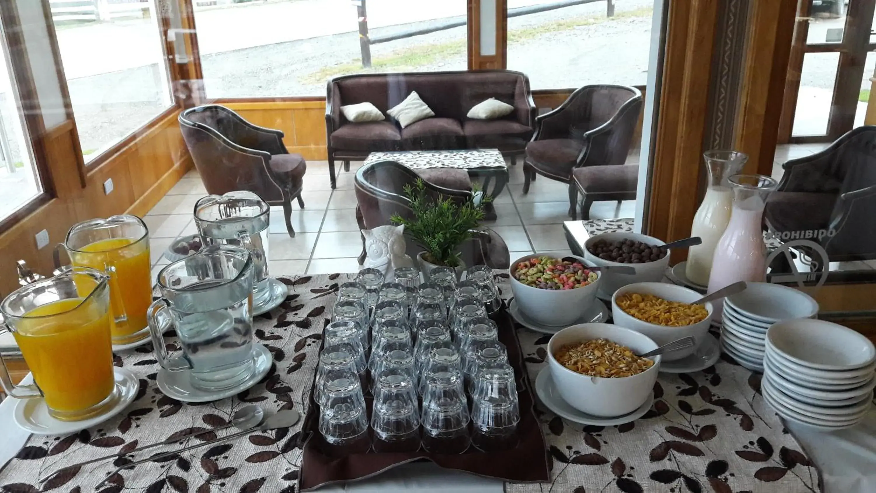 Buffet breakfast in Altos Ushuaia Hotel & Resto