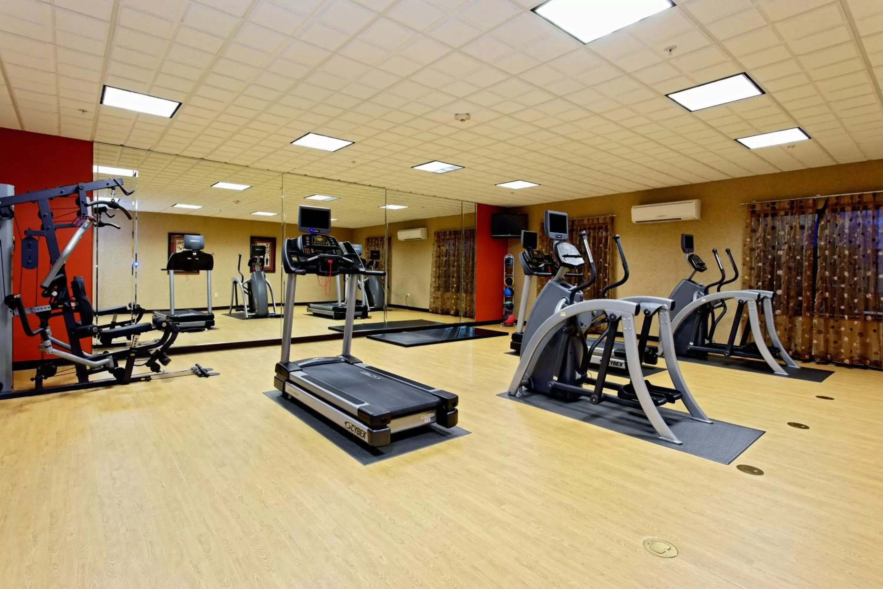 Fitness centre/facilities, Fitness Center/Facilities in Holiday Inn Express Hotel and Suites - Odessa, an IHG Hotel