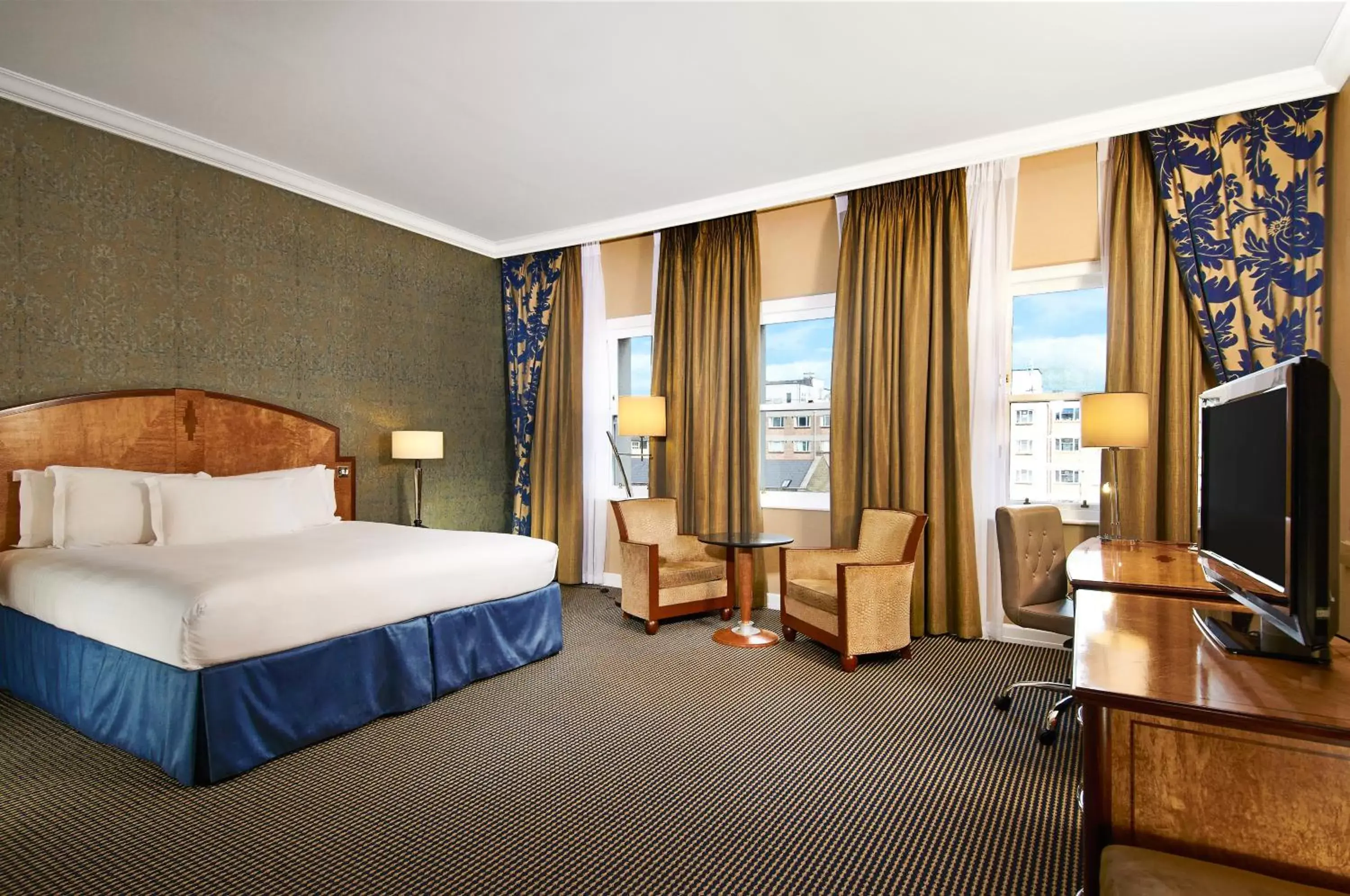 Bedroom in Hilton London Paddington