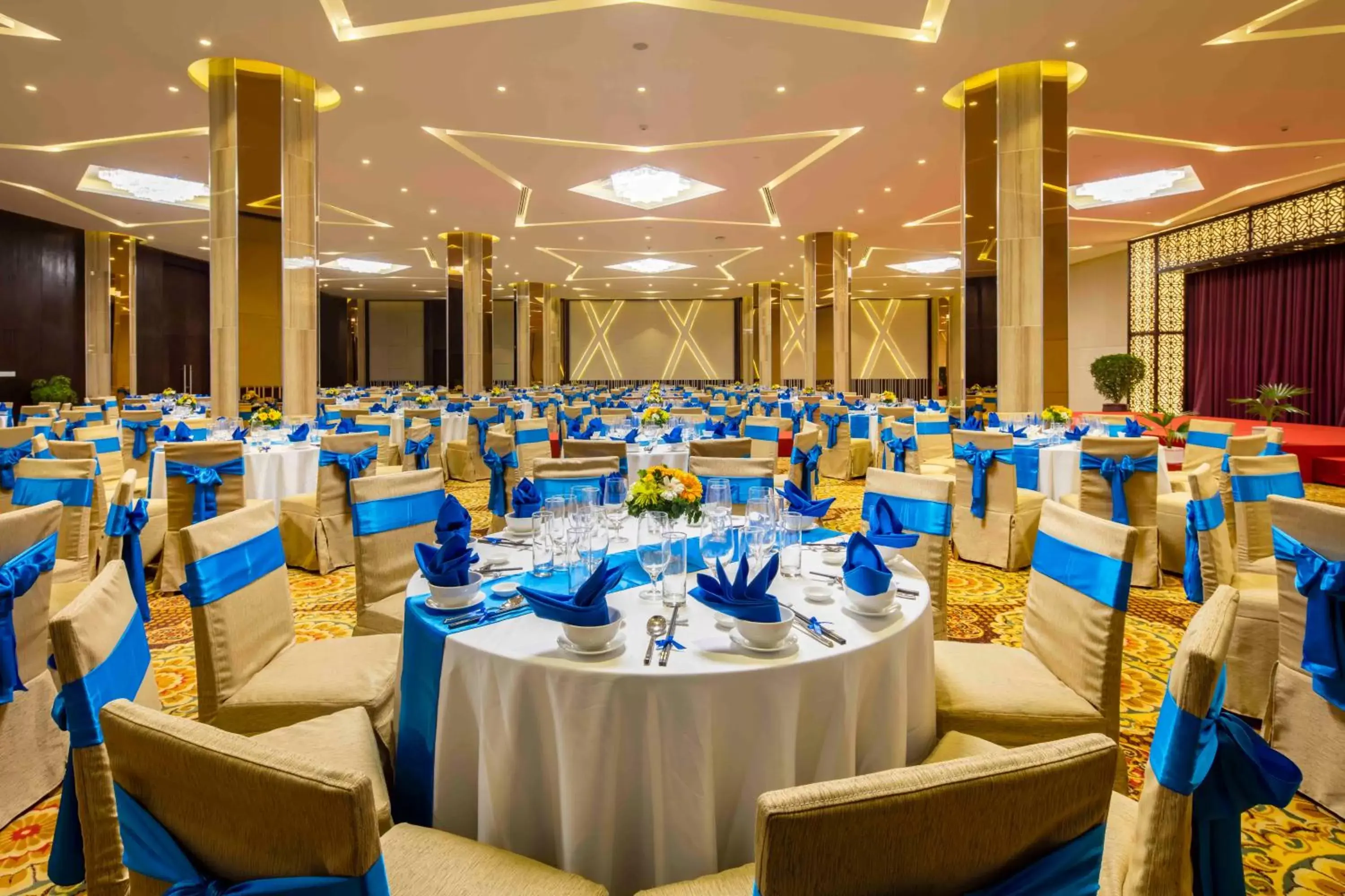 Business facilities, Banquet Facilities in Diamond Bay Hotel