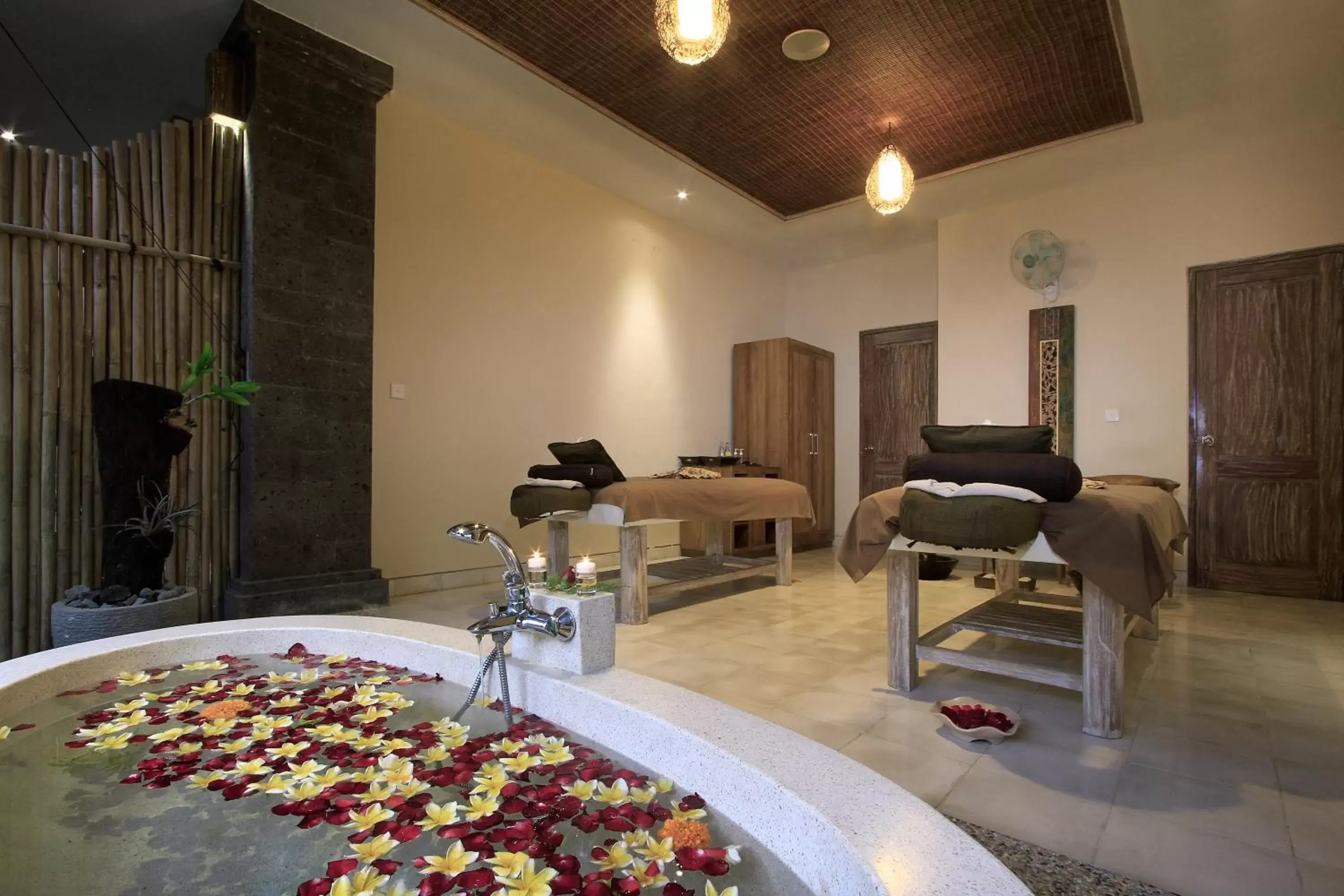 Spa and wellness centre/facilities in The Sankara Resort by Pramana