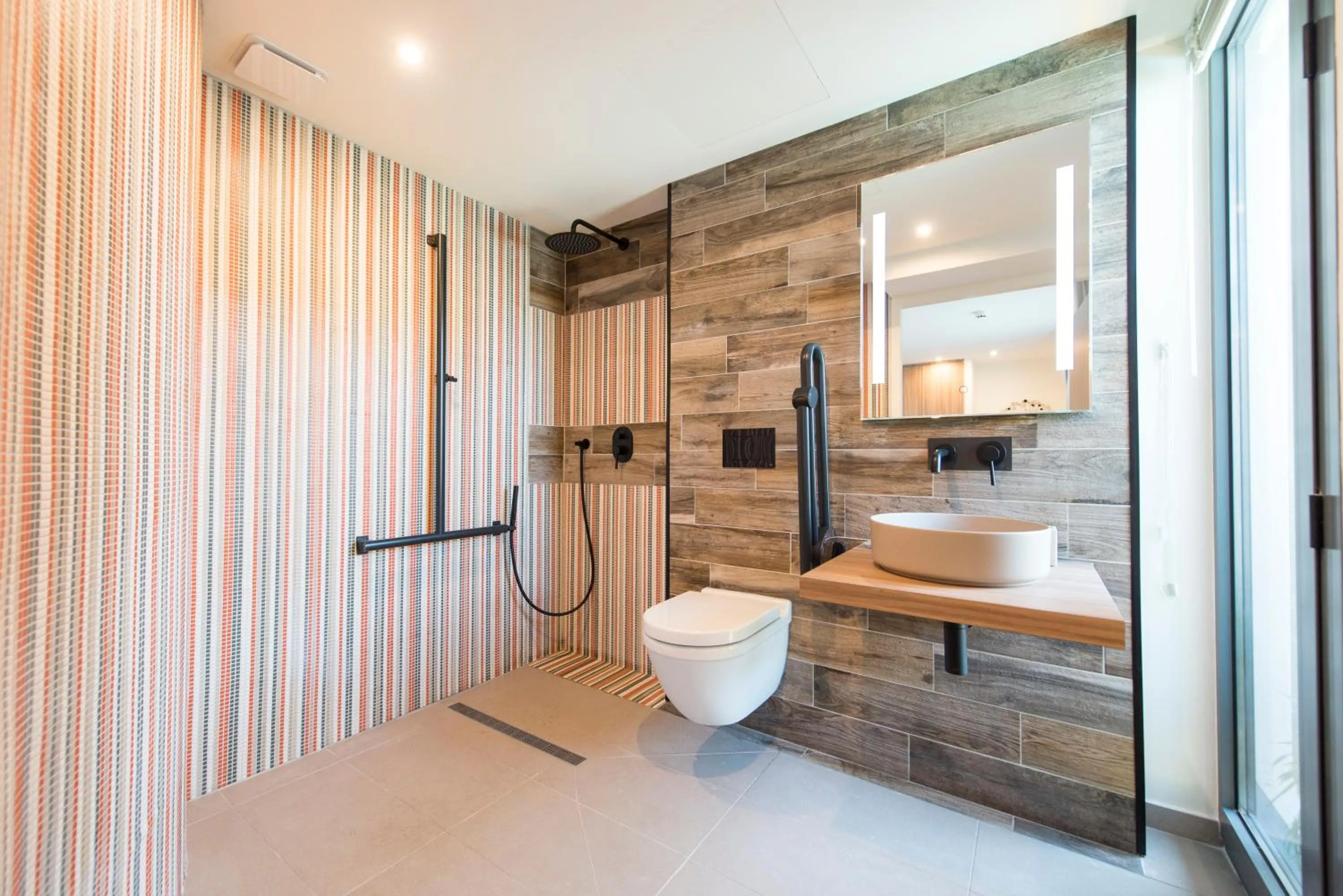 Shower in L'Anderenis Boutique Hôtel