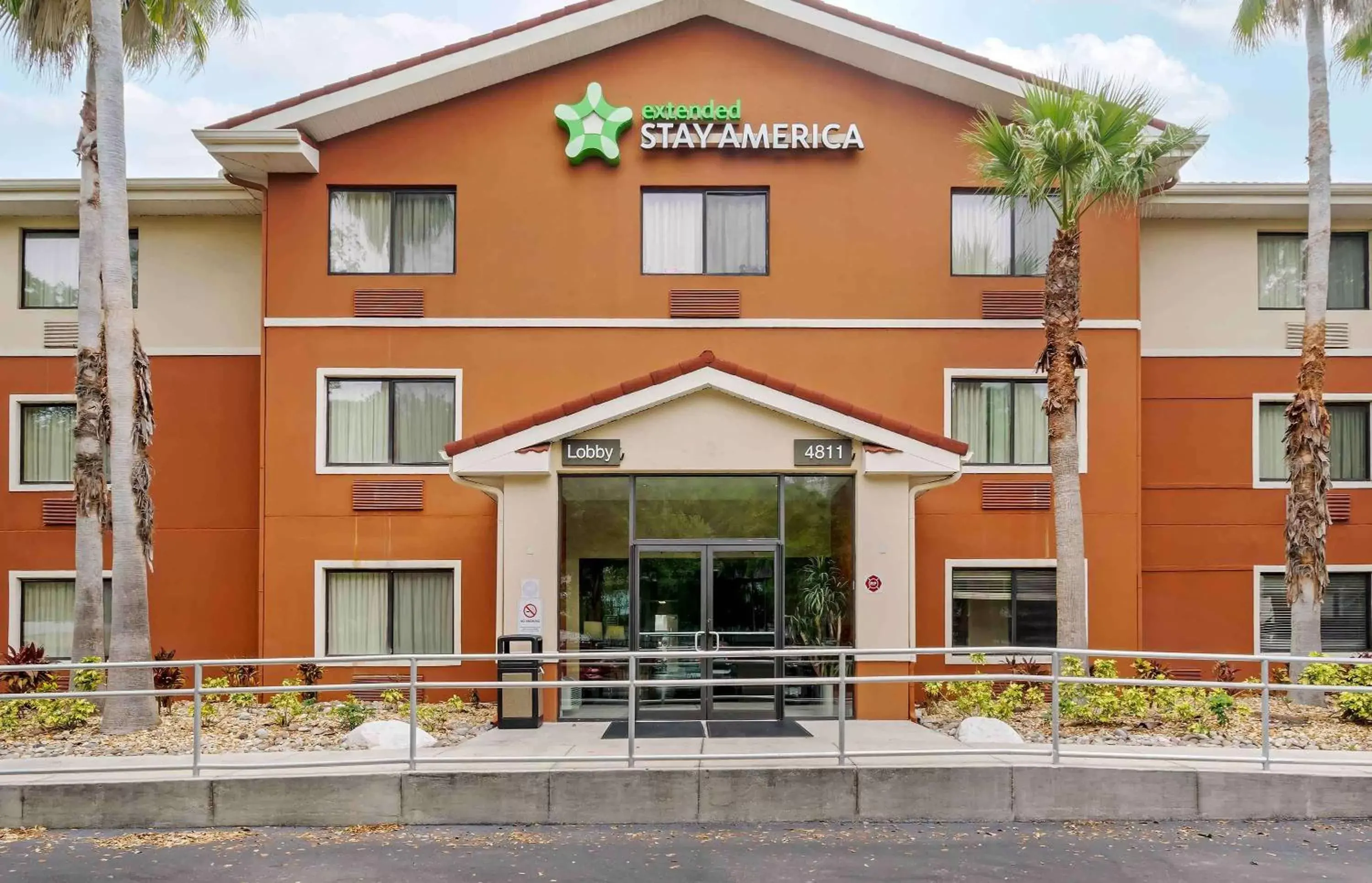 Property Building in Extended Stay America Suites - Tampa - Airport - Memorial Hwy