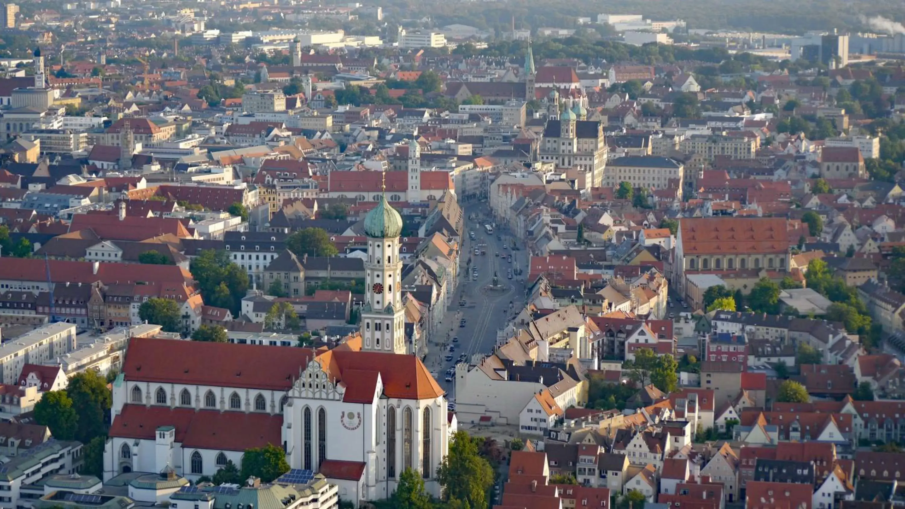 Nearby landmark, Bird's-eye View in Arthotel ANA Gold