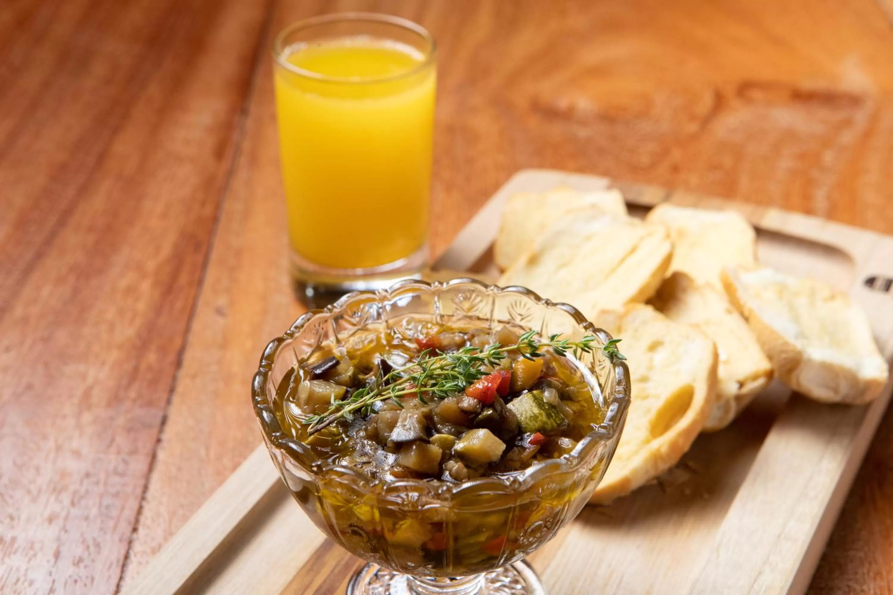 Restaurant/places to eat in Iate Hotel Centro Florianópolis