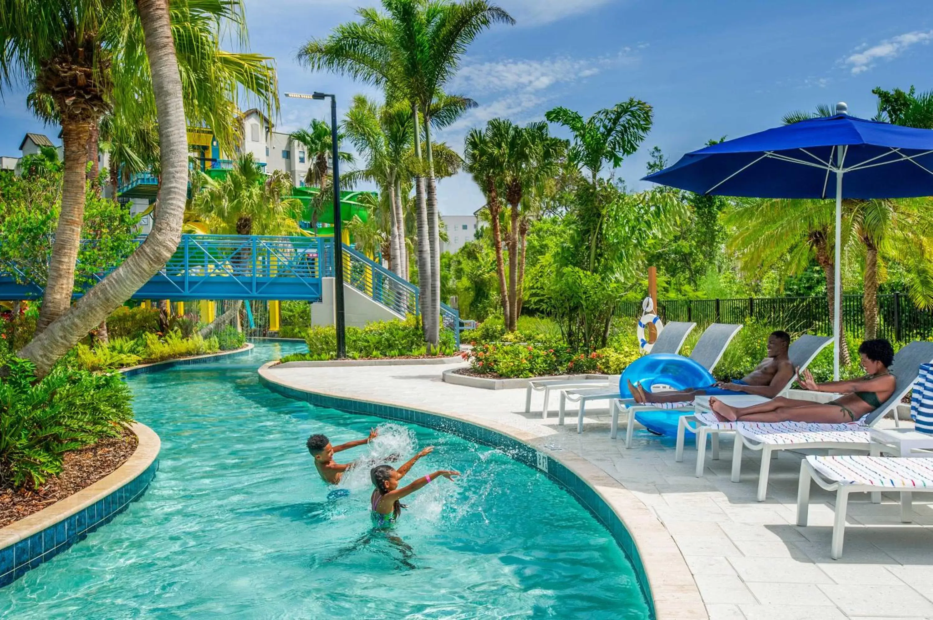 Aqua park, Swimming Pool in The Grove Resort & Water Park Orlando