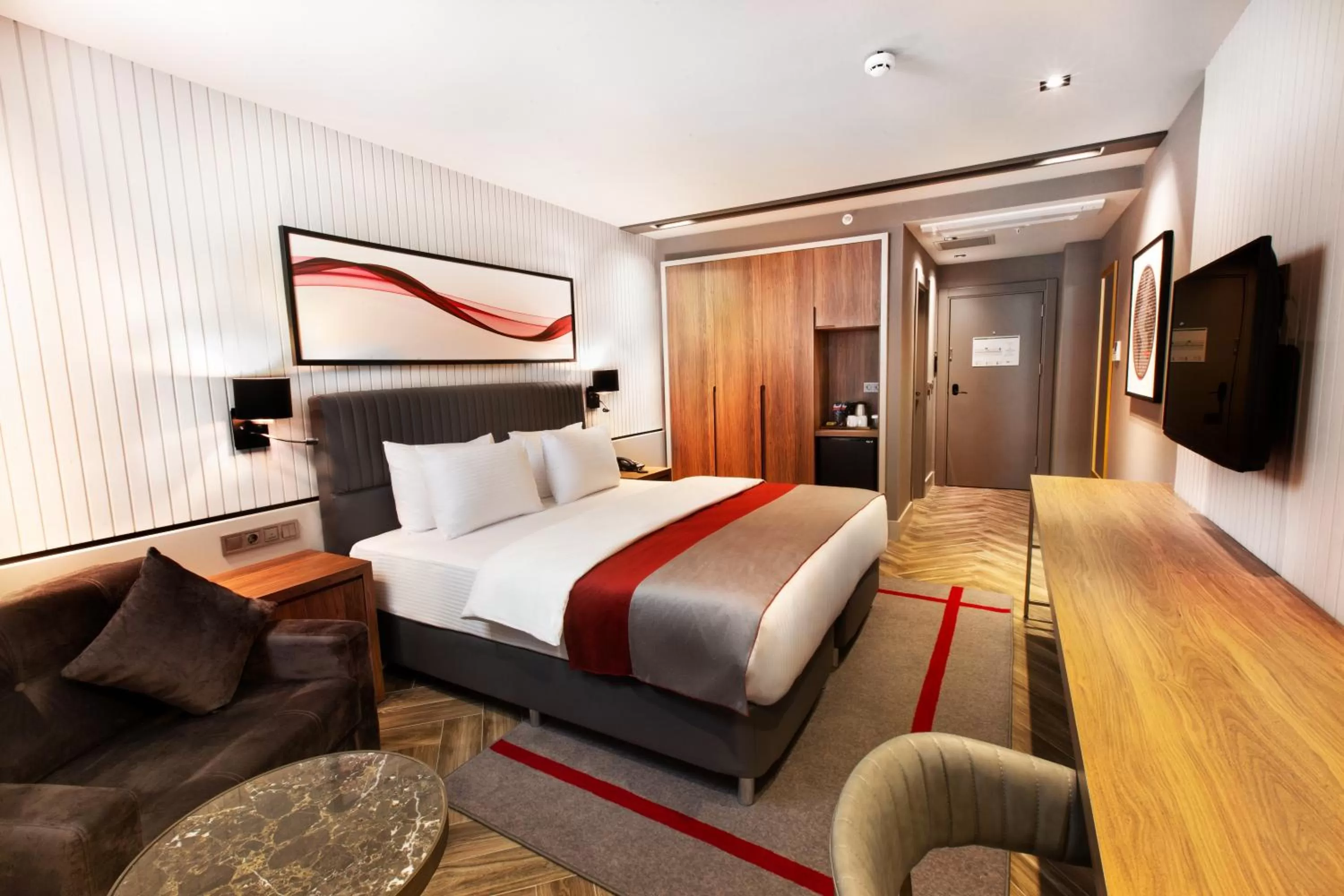 Living room, Bed in Ramada by Wyndham Erzurum