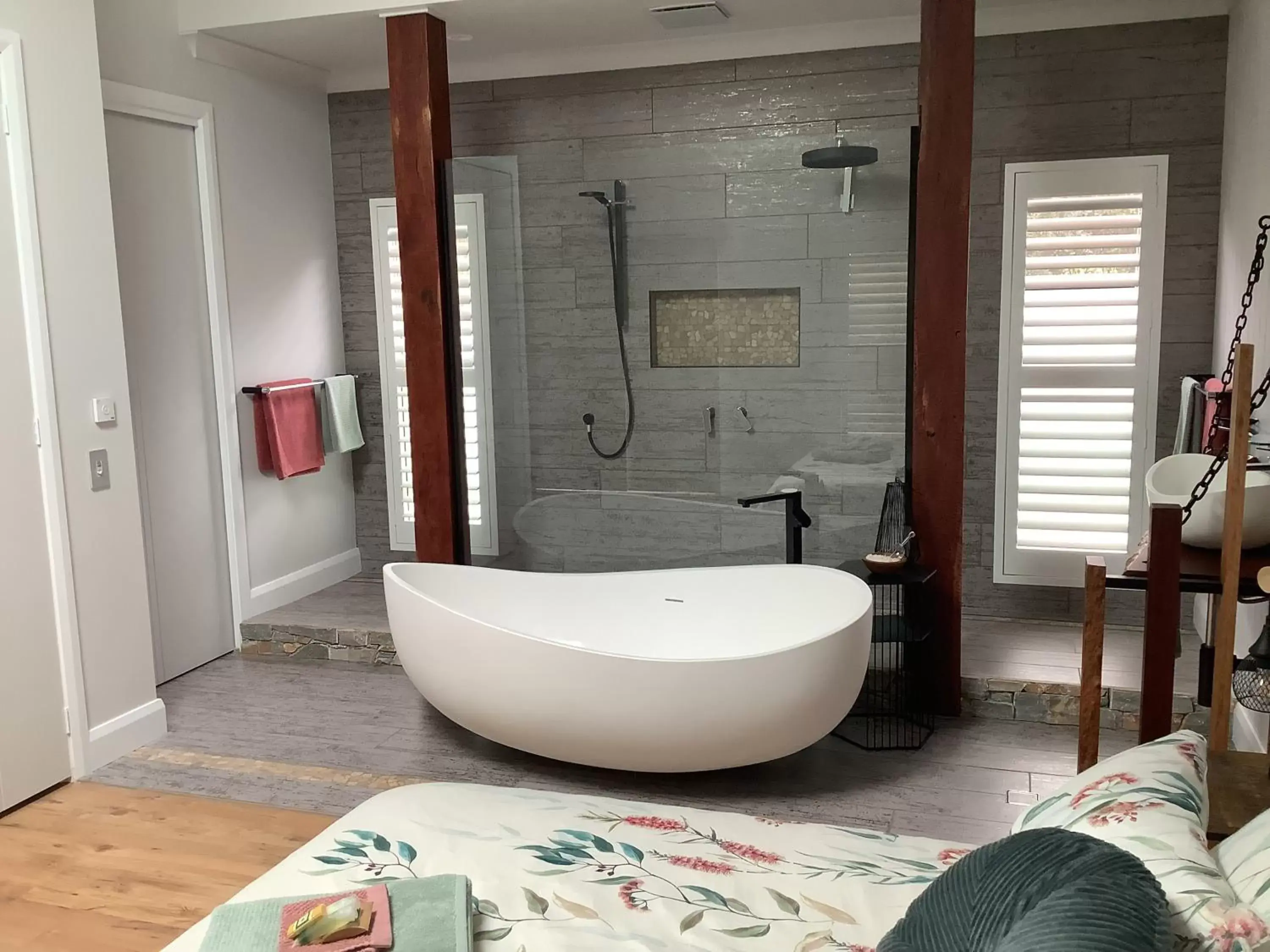 Bathroom in Pericoe Retreat