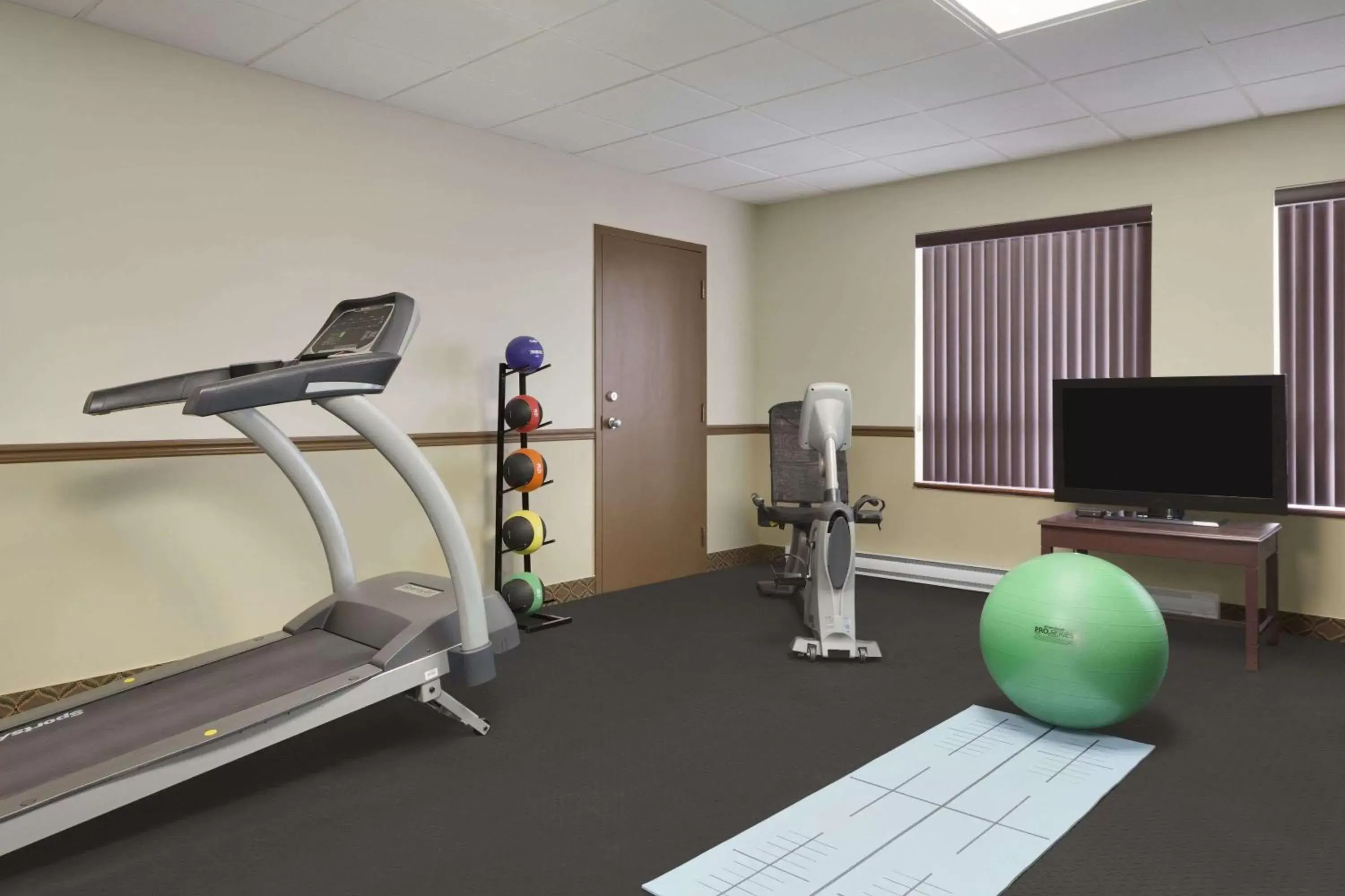 Fitness centre/facilities, Fitness Center/Facilities in Days Inn by Wyndham Dalhousie