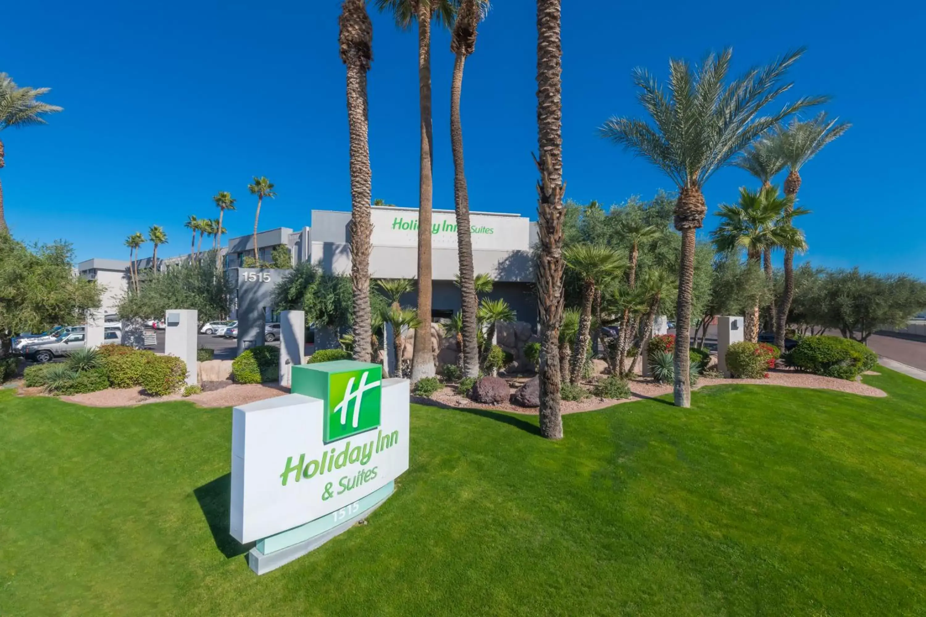 Property building in Holiday Inn and Suites Phoenix Airport North, an IHG Hotel