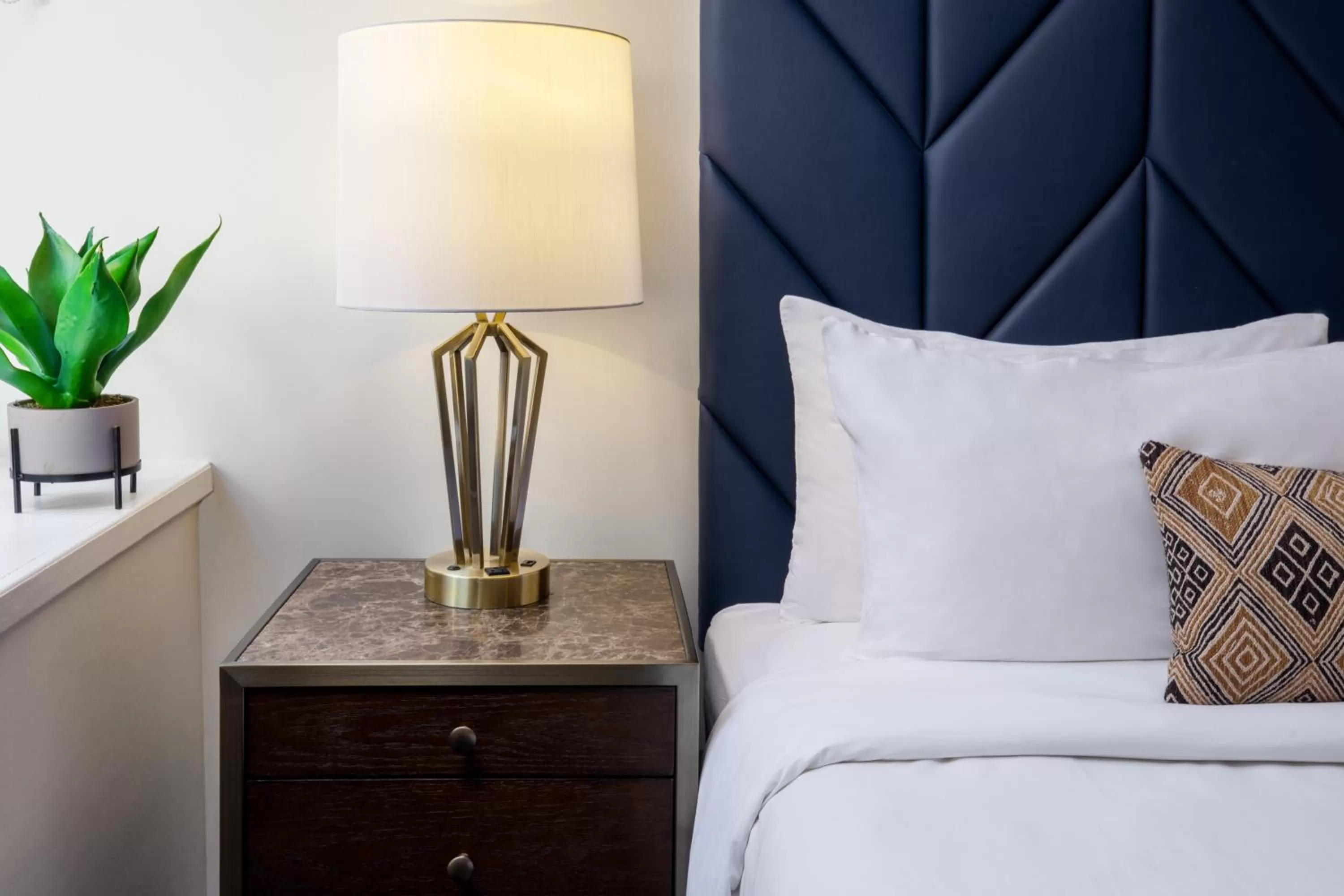 Queen Room with Hearing Accessible Trans Shower - Non-Smoking in Hotel Indigo Boston Garden, an IHG Hotel