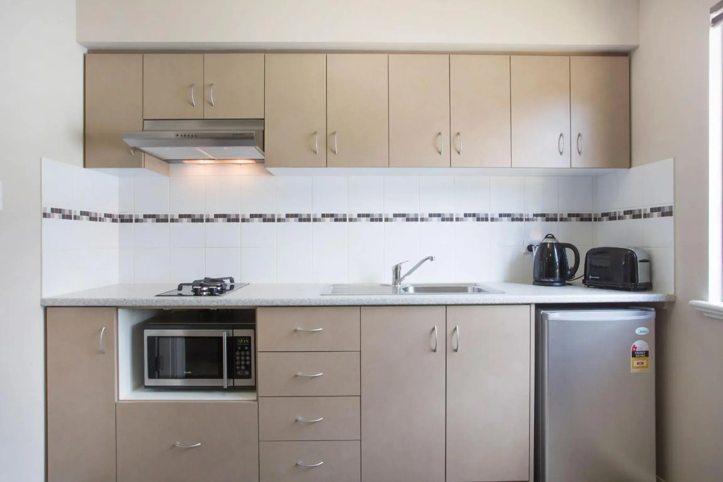 Area and facilities, Kitchen/Kitchenette in Discovery Parks - Perth Airport