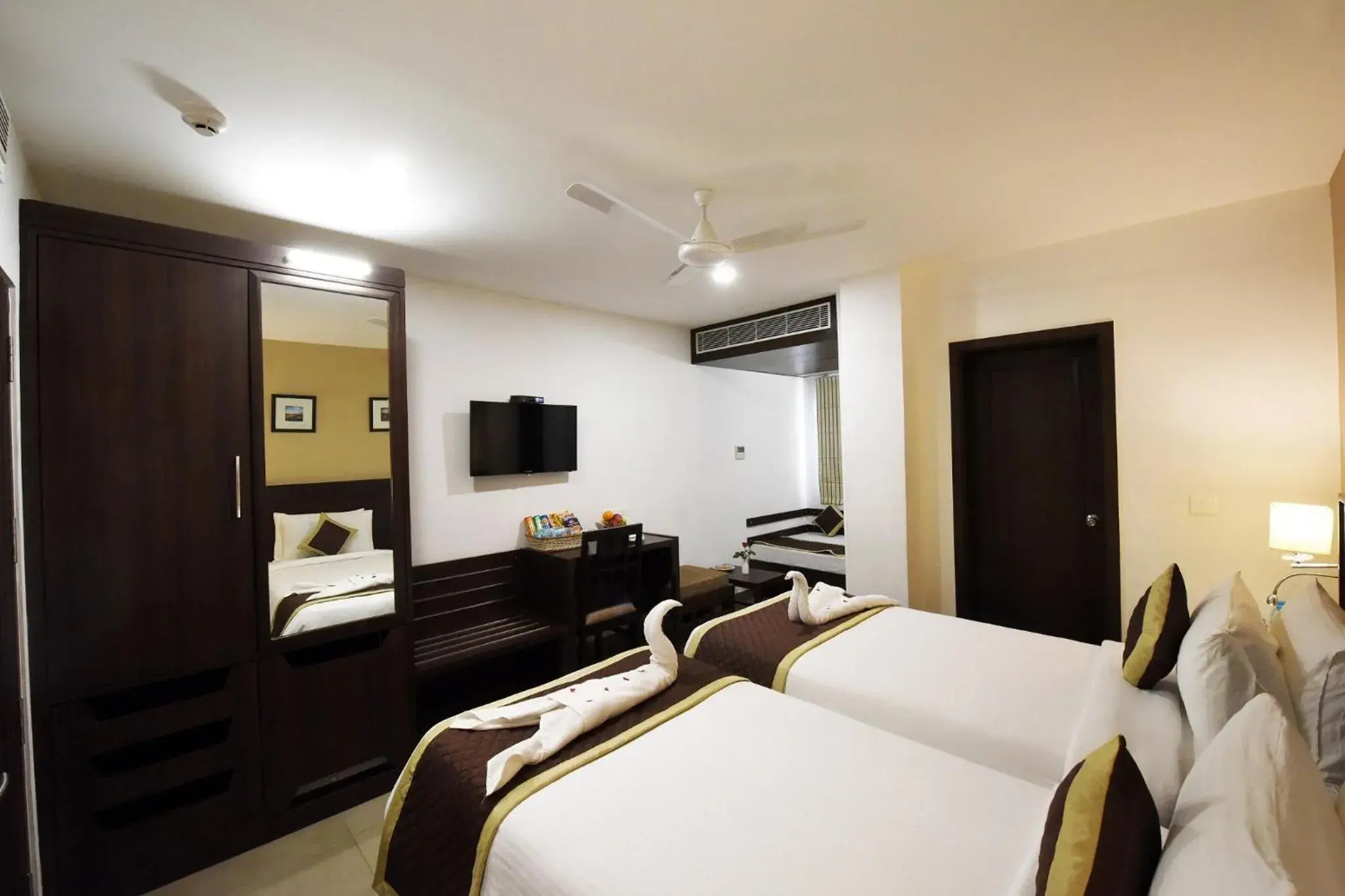 bunk bed in Hotel Gandharva - A Green Hotel