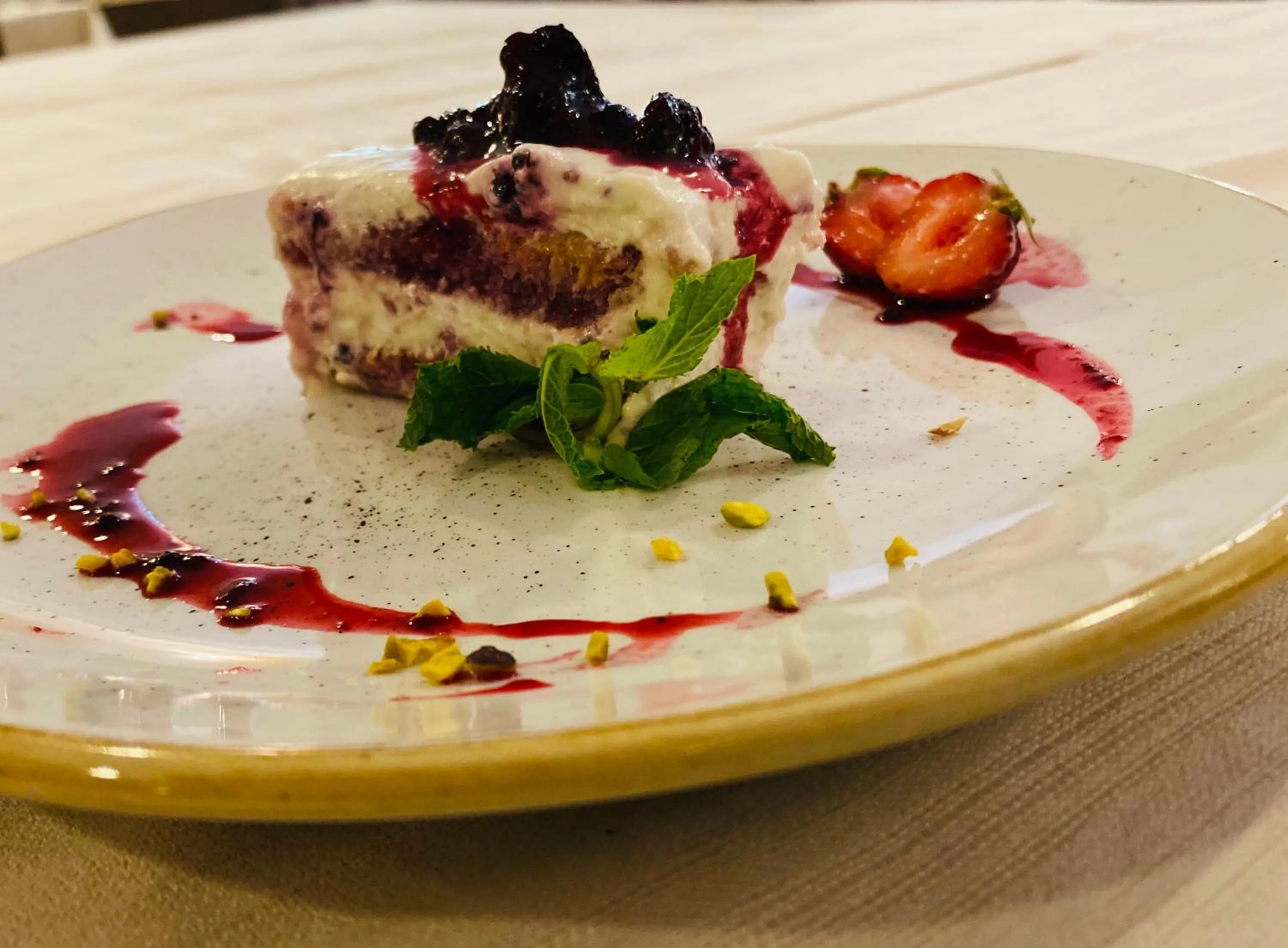 Food in Impero Hotel Beauty & Spa - Bike Hotel