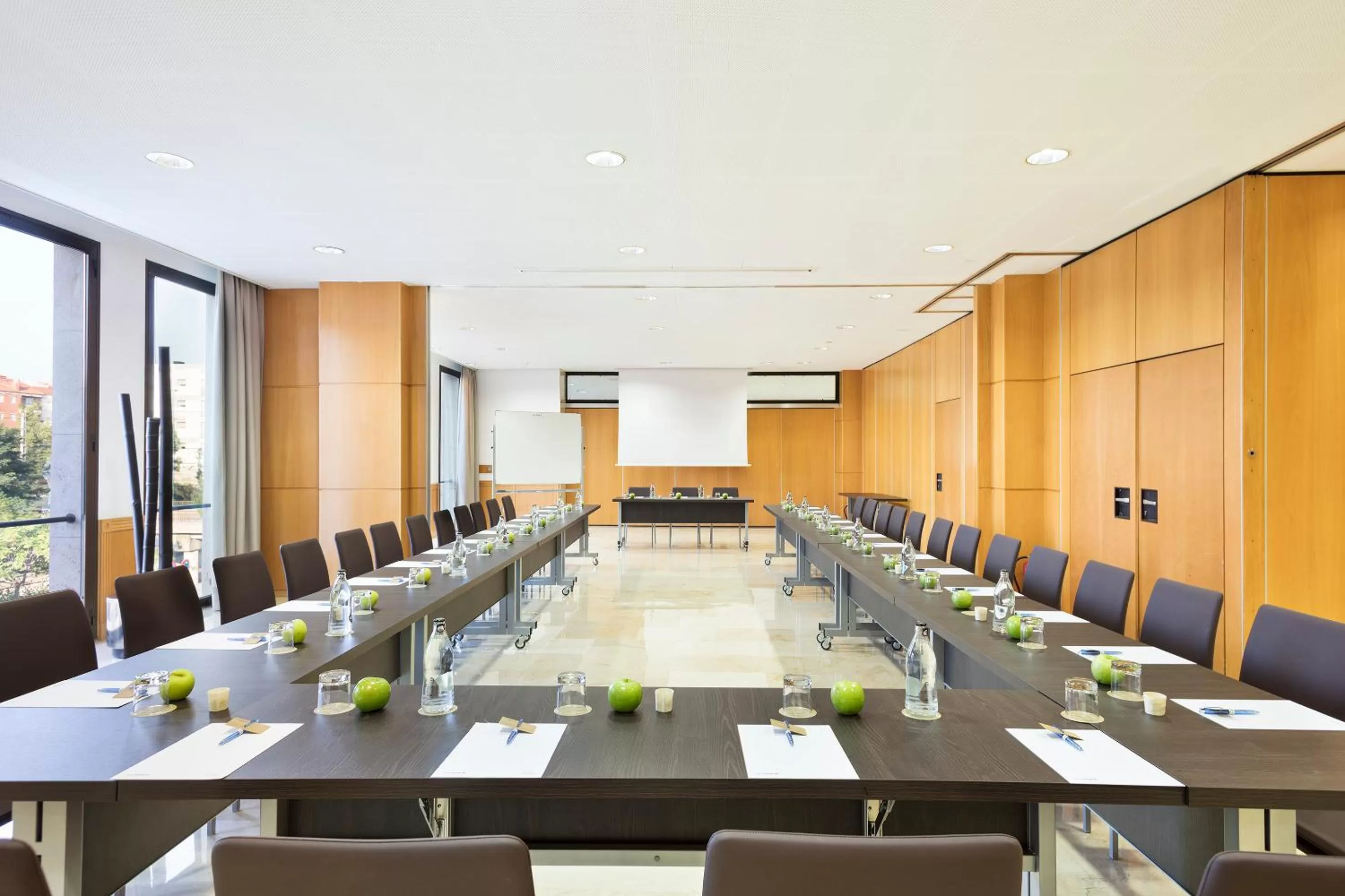 Business facilities in Best Western Premier CMC Girona