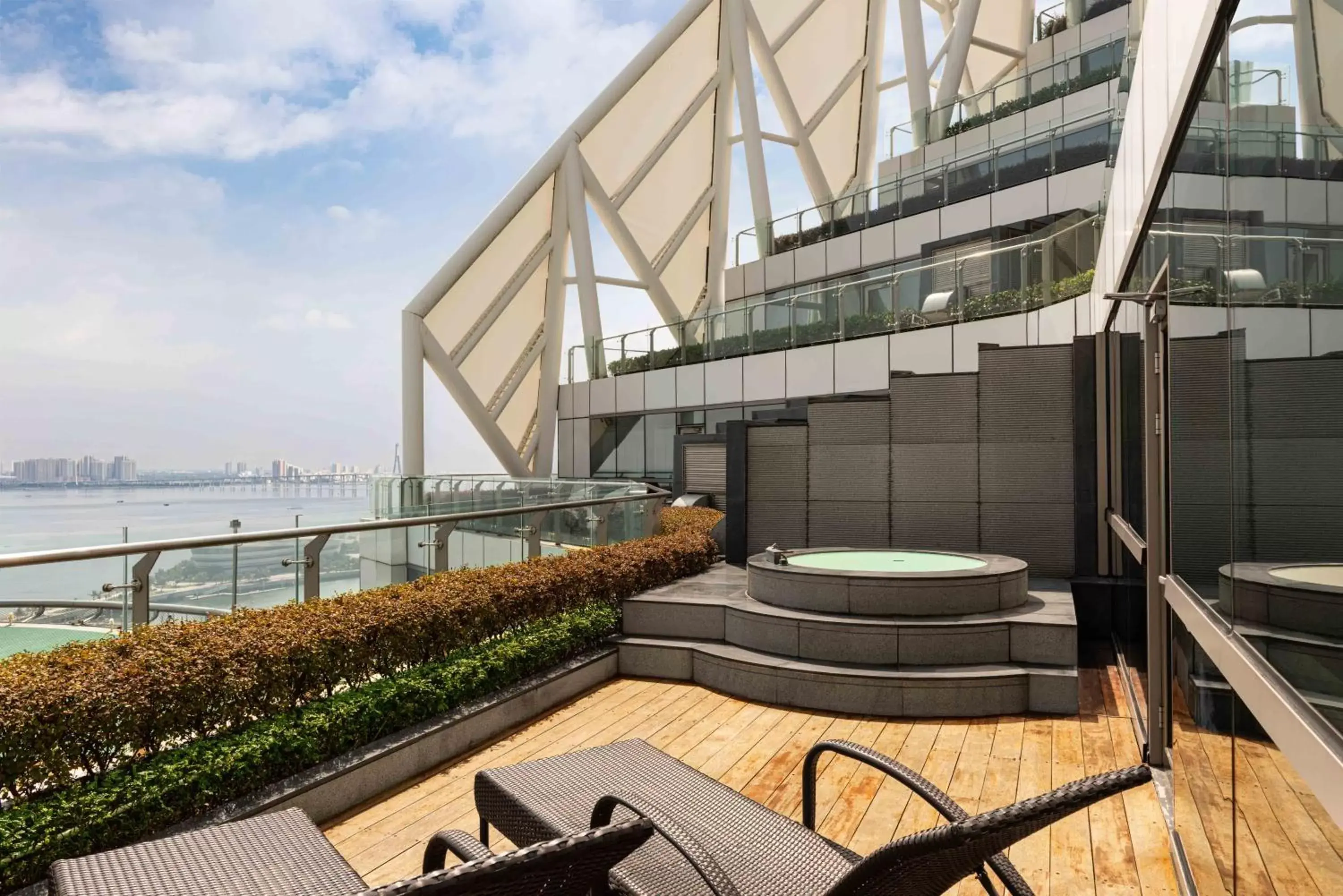 Balcony/Terrace in Sheraton Zhanjiang Hotel